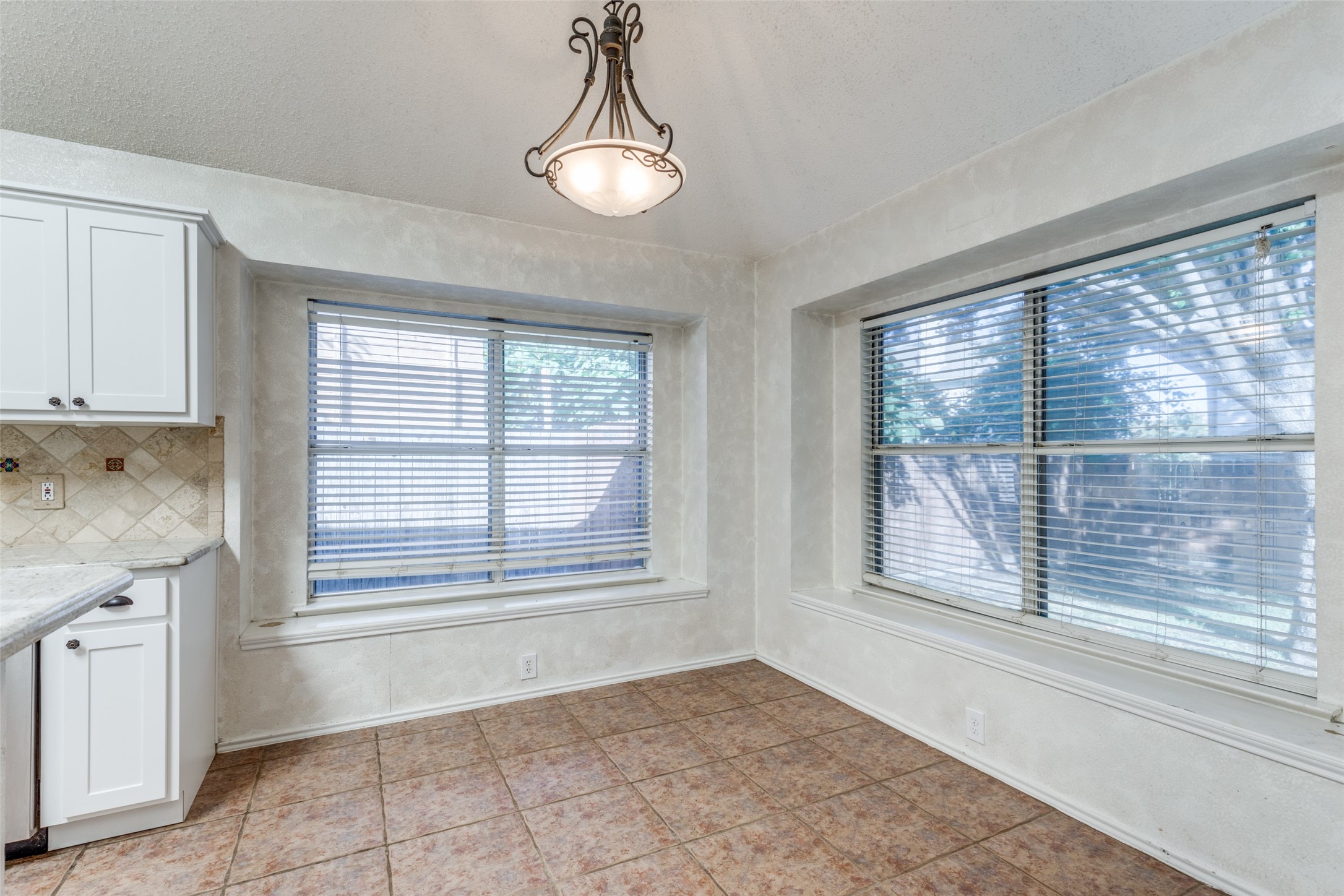 1112 HIGHLAND STATION Drive