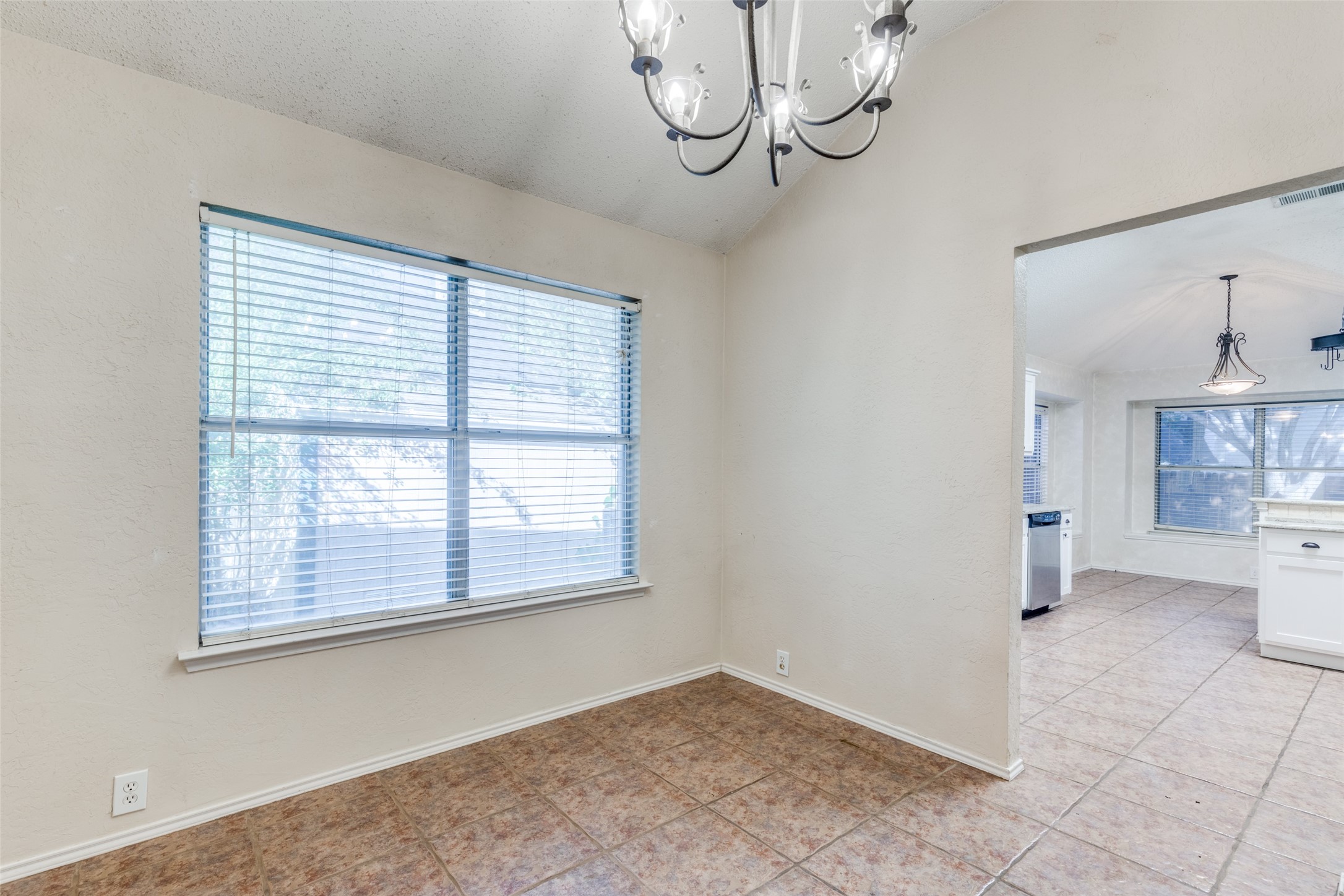 1112 HIGHLAND STATION Drive