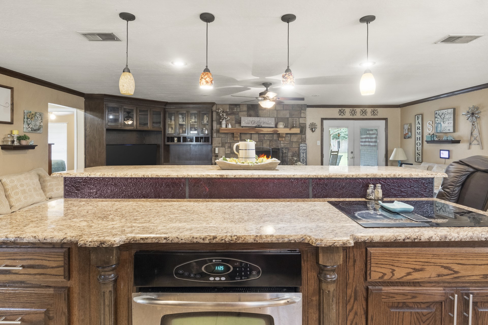 305 Country Club Lane