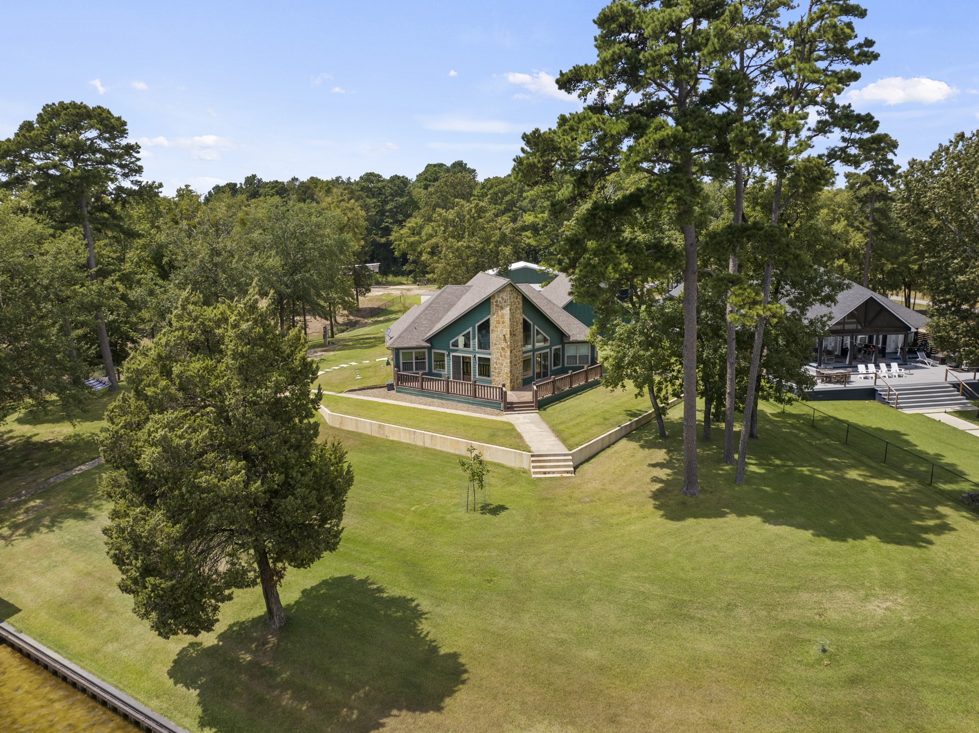 121 County Road 2317