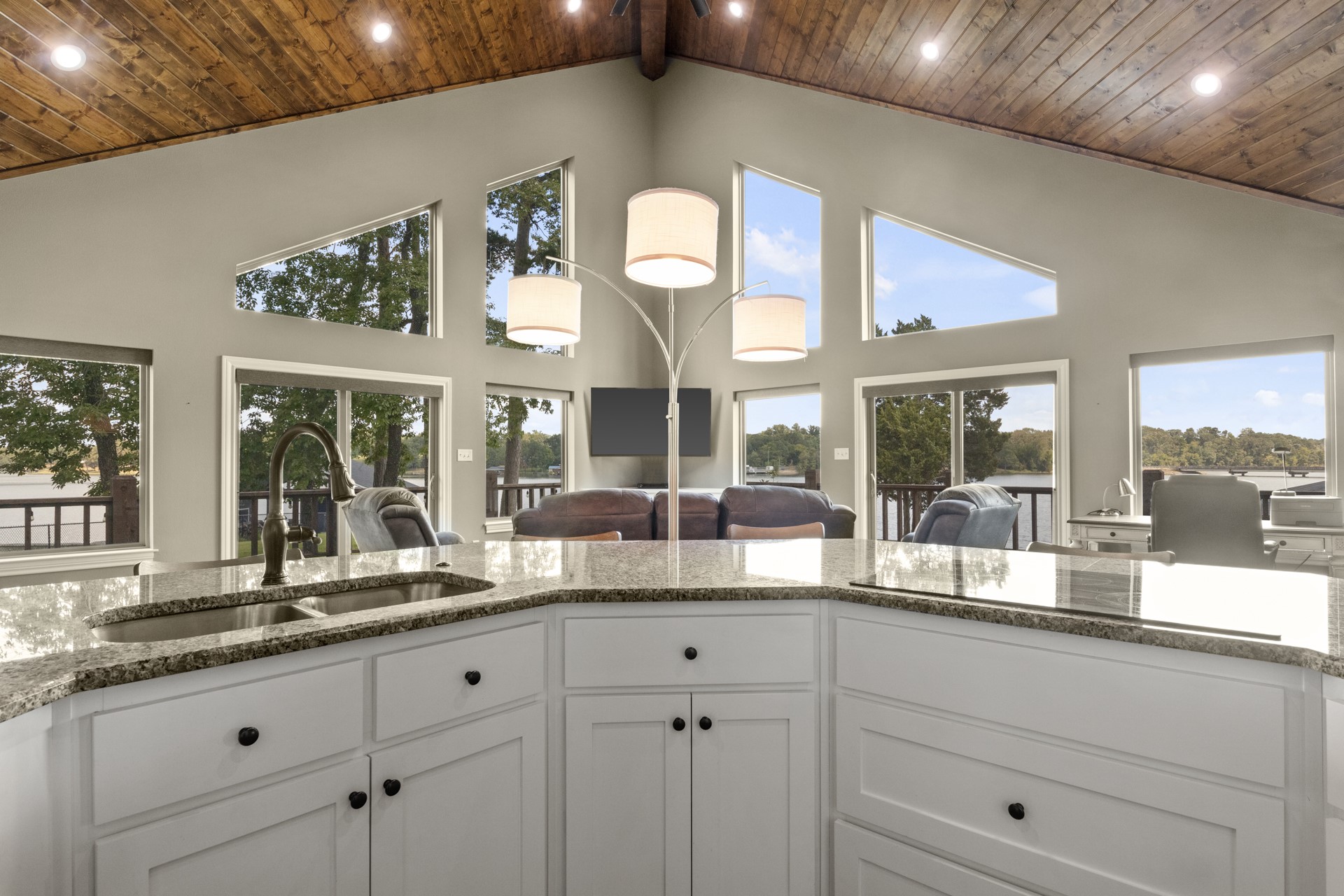 121 County Road 2317