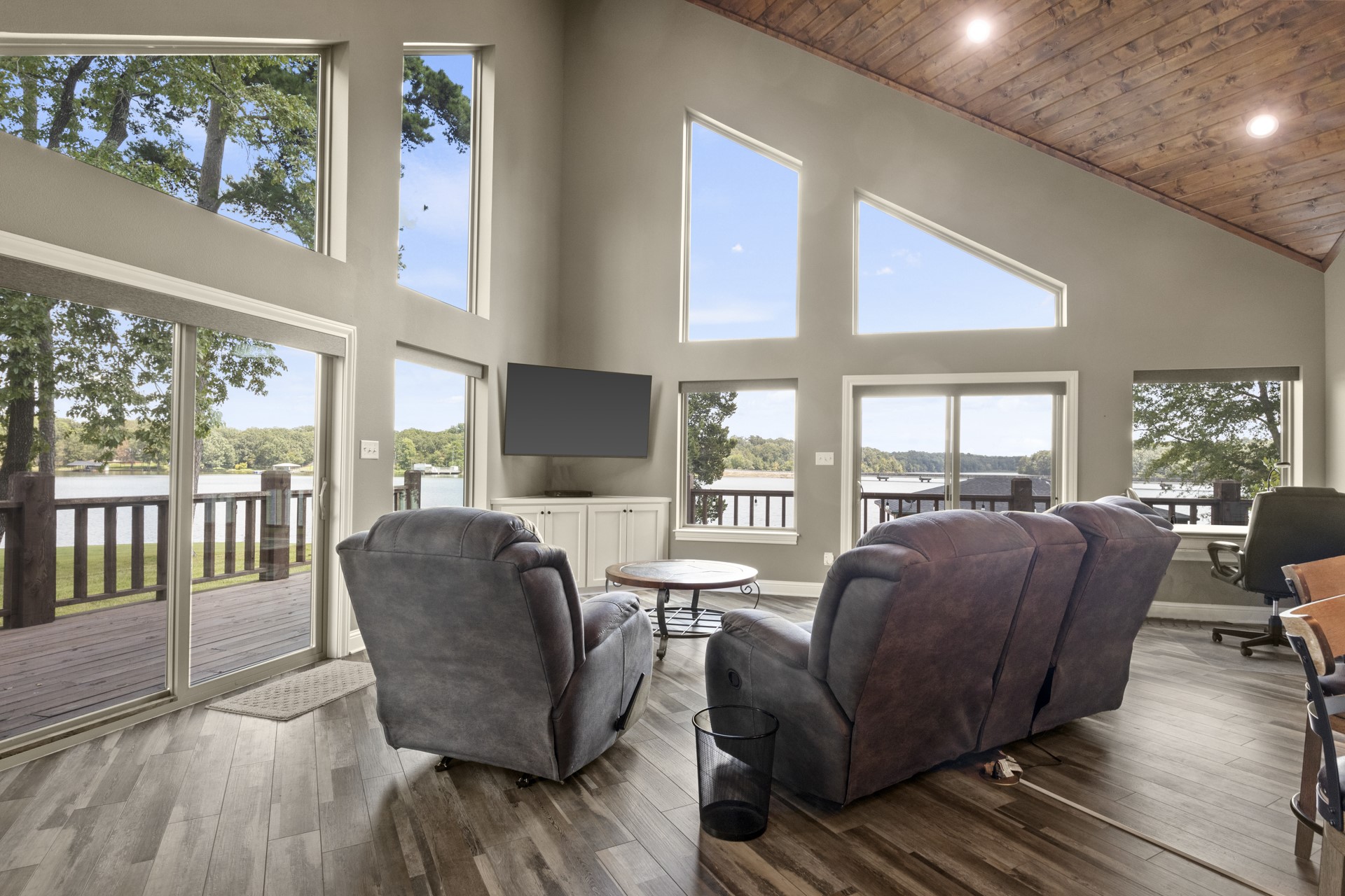 121 County Road 2317