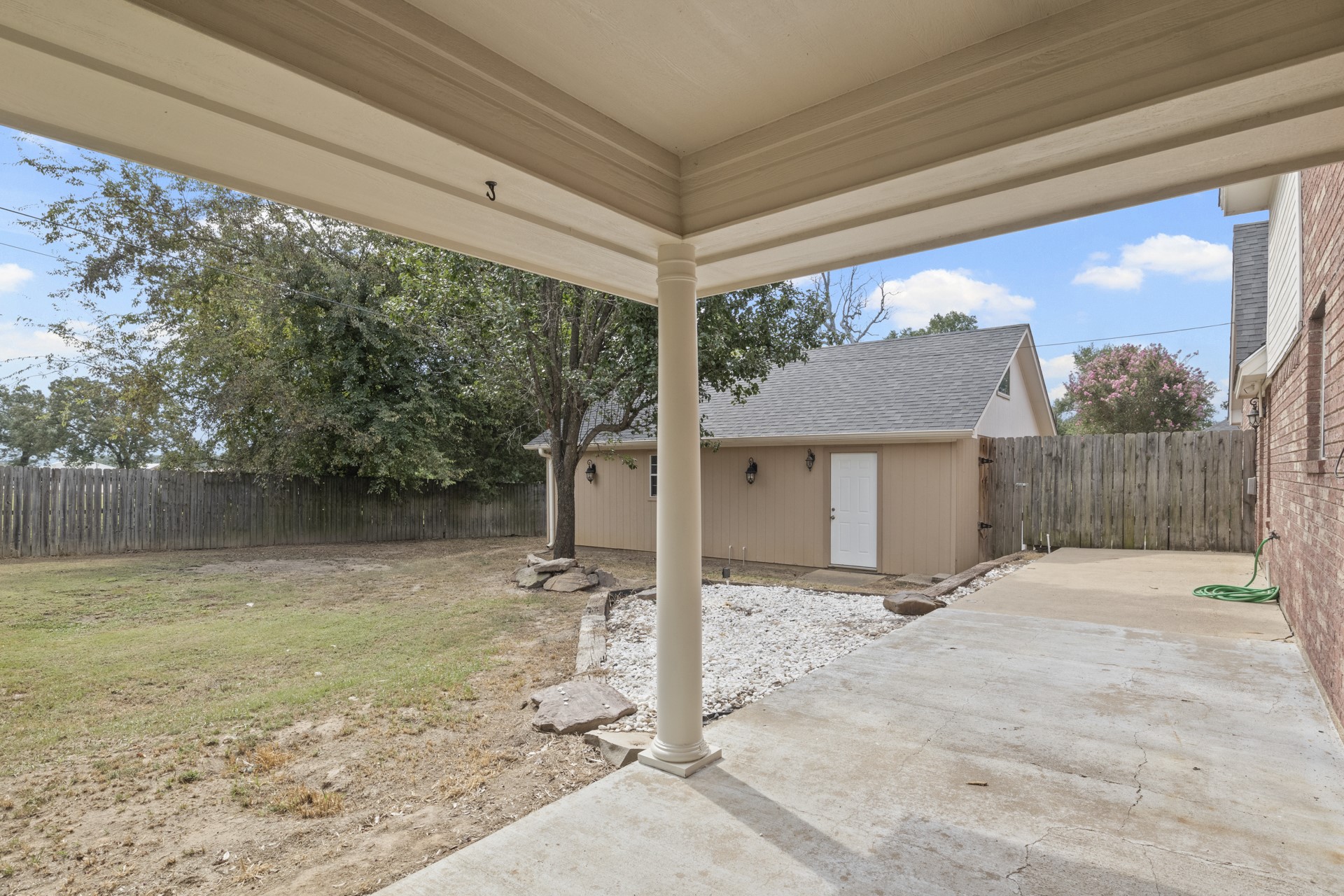 2704 Silver Creek Trail