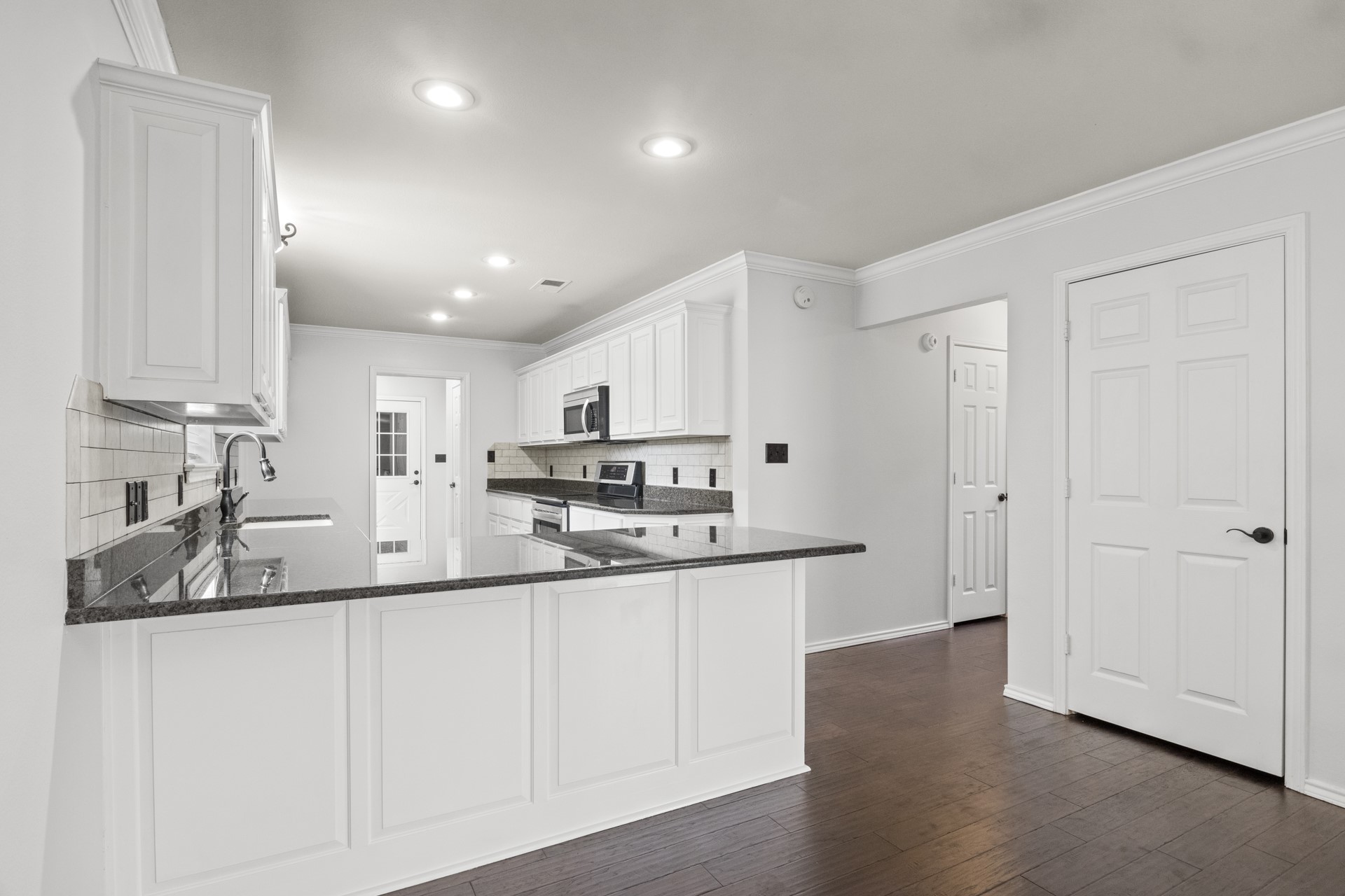 2704 Silver Creek Trail