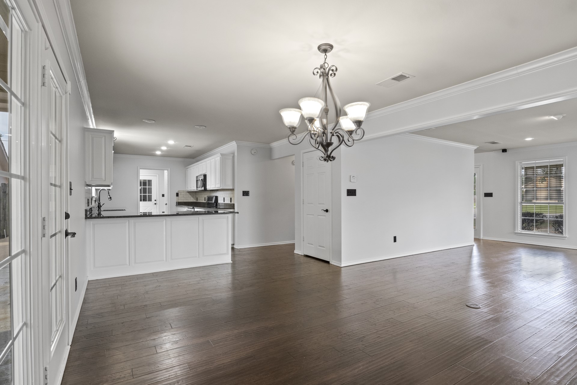 2704 Silver Creek Trail
