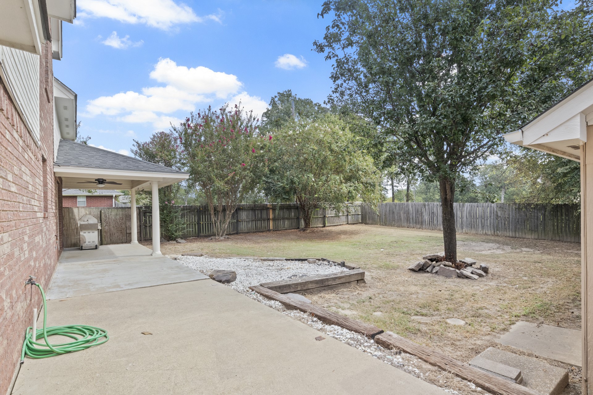 2704 Silver Creek Trail