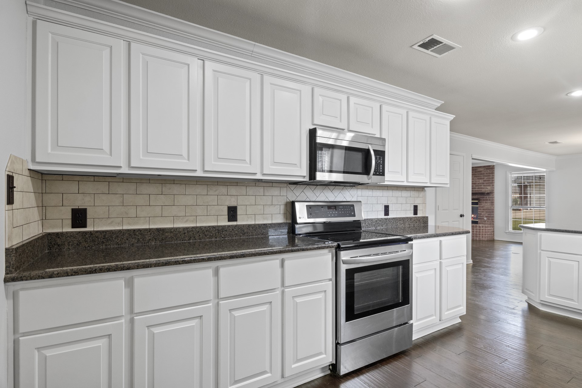 2704 Silver Creek Trail