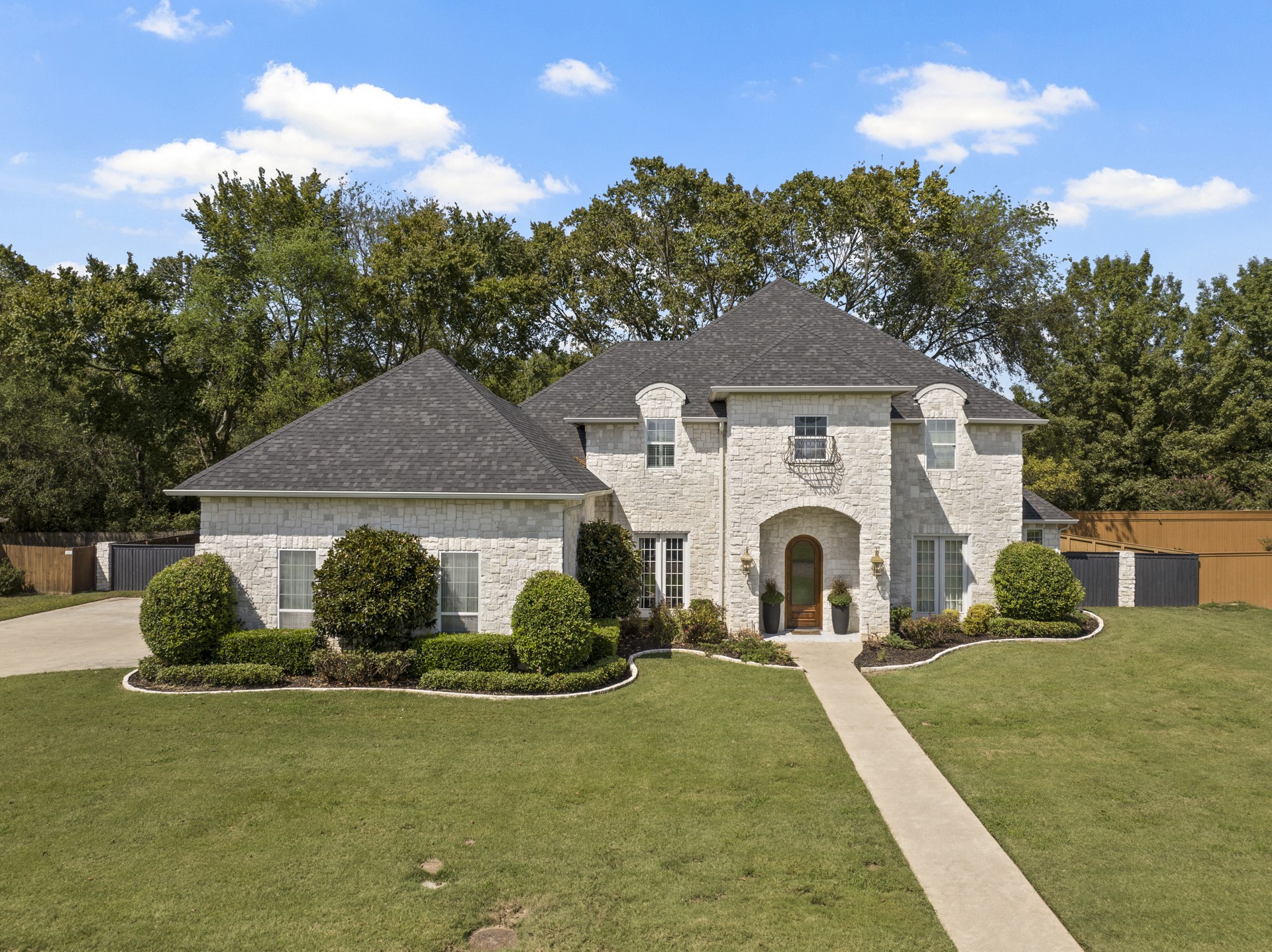 221 Kathryn's Court