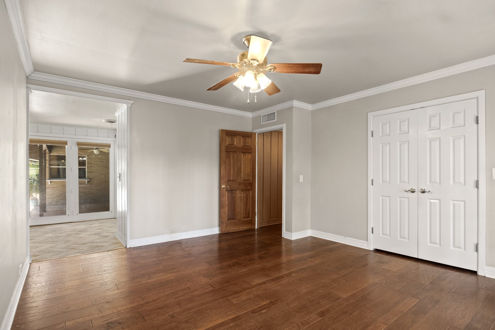 609 Daingerfield Street