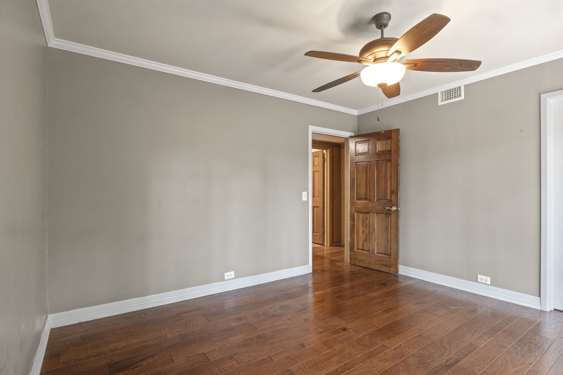 609 Daingerfield Street