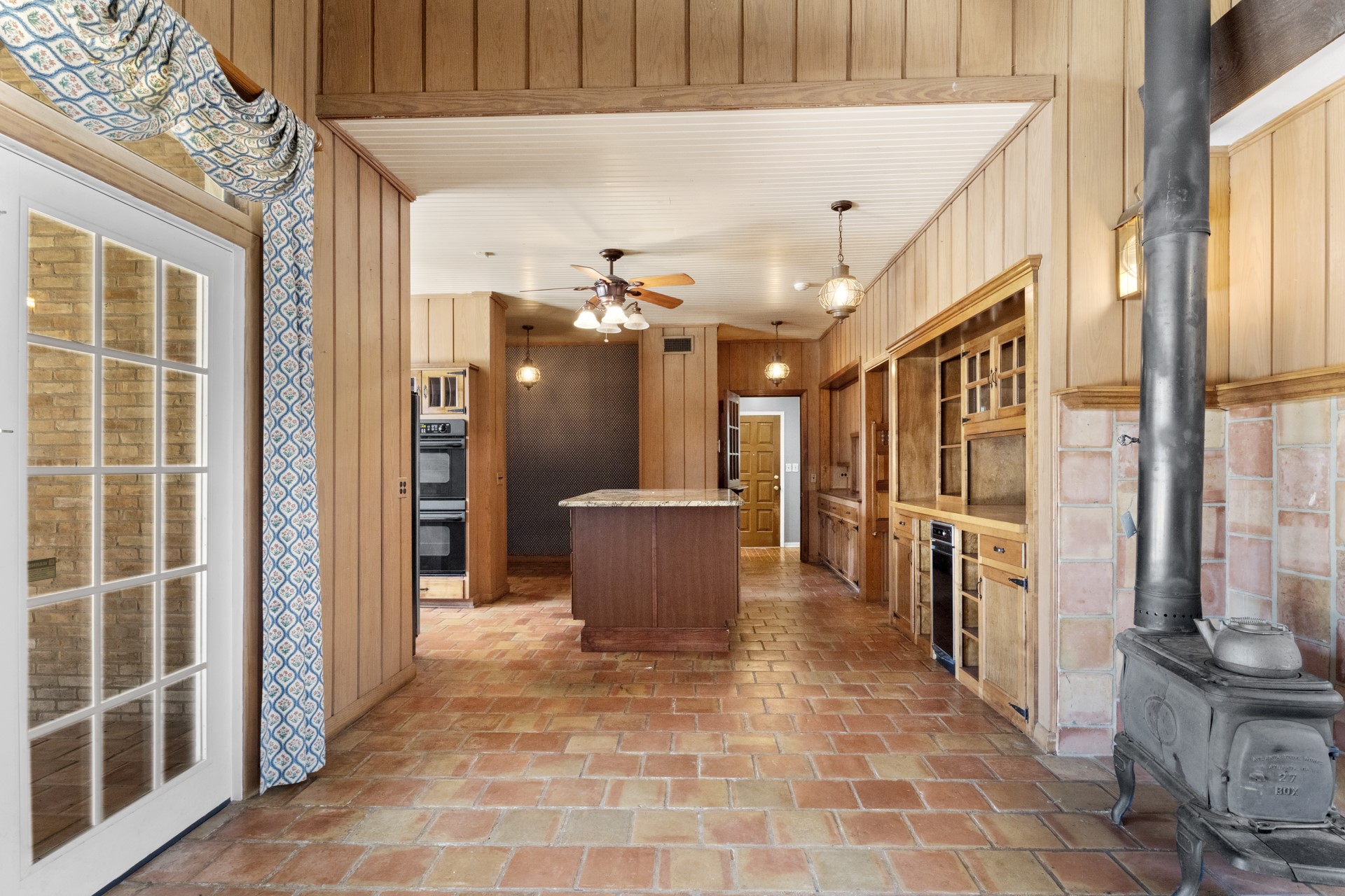 609 Daingerfield Street