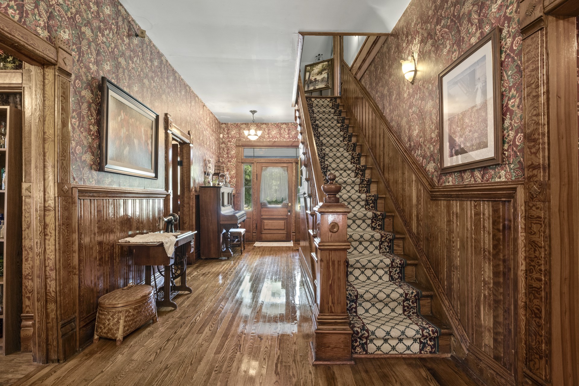 302 Mount Pleasant Street