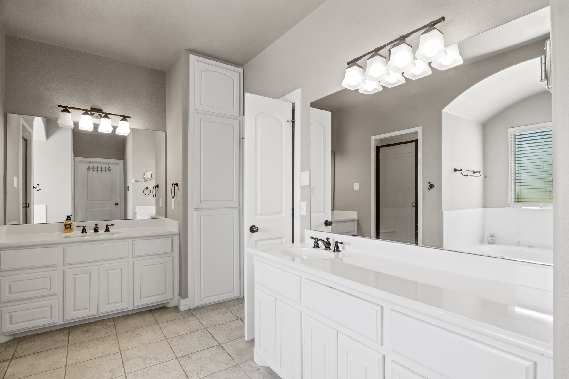 136 Private Road 54166