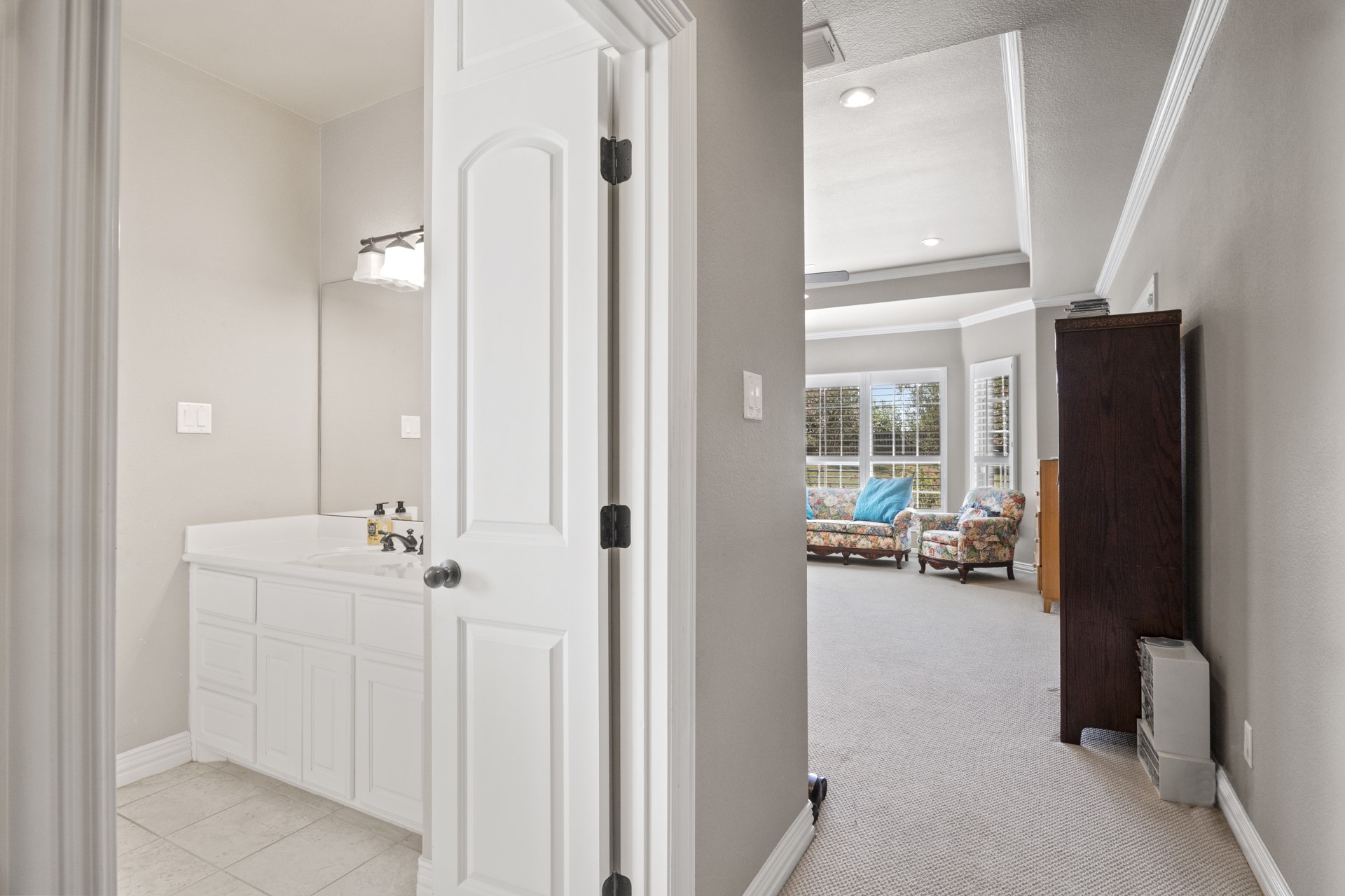 136 Private Road 54166