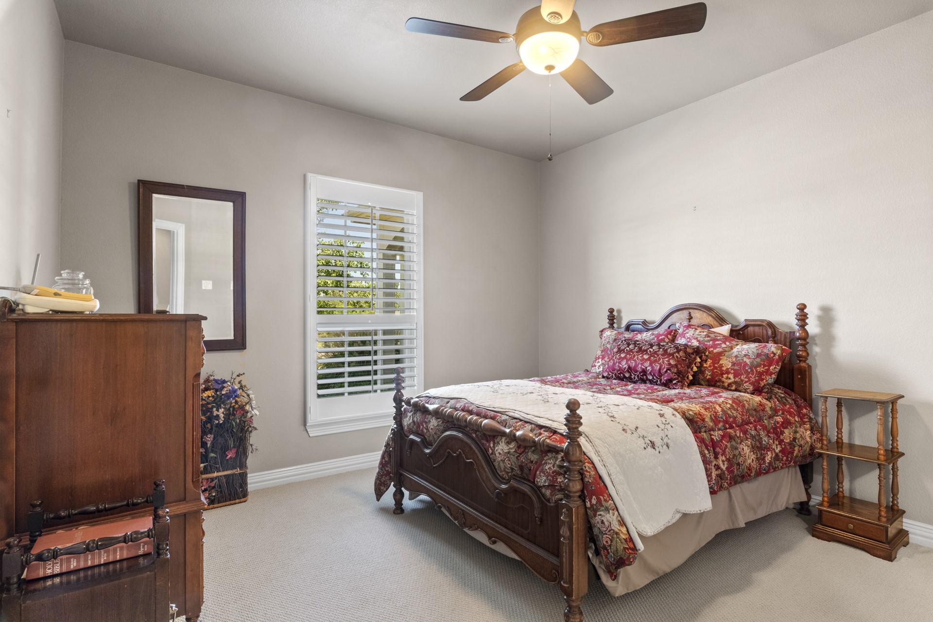 136 Private Road 54166