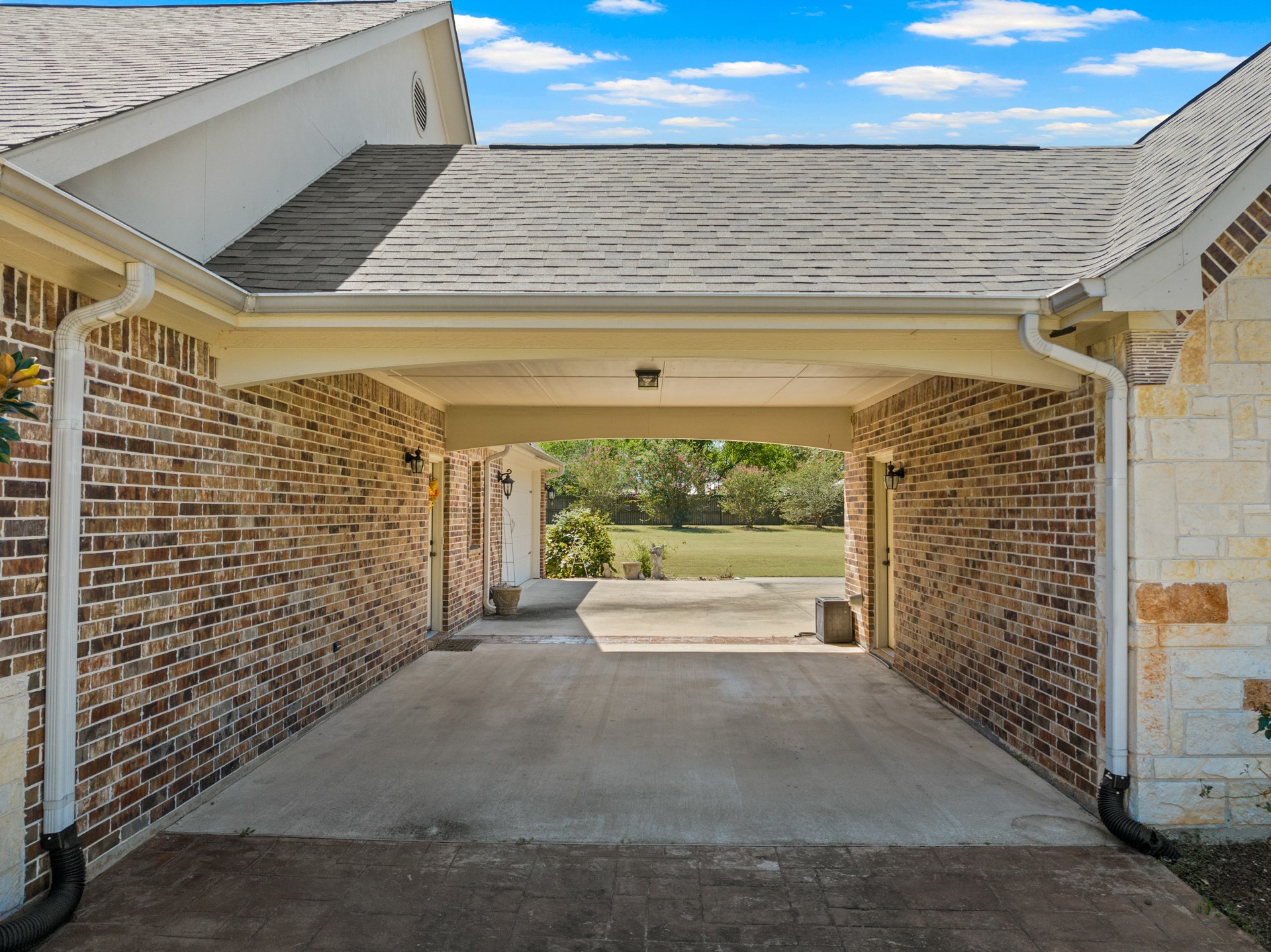 136 Private Road 54166