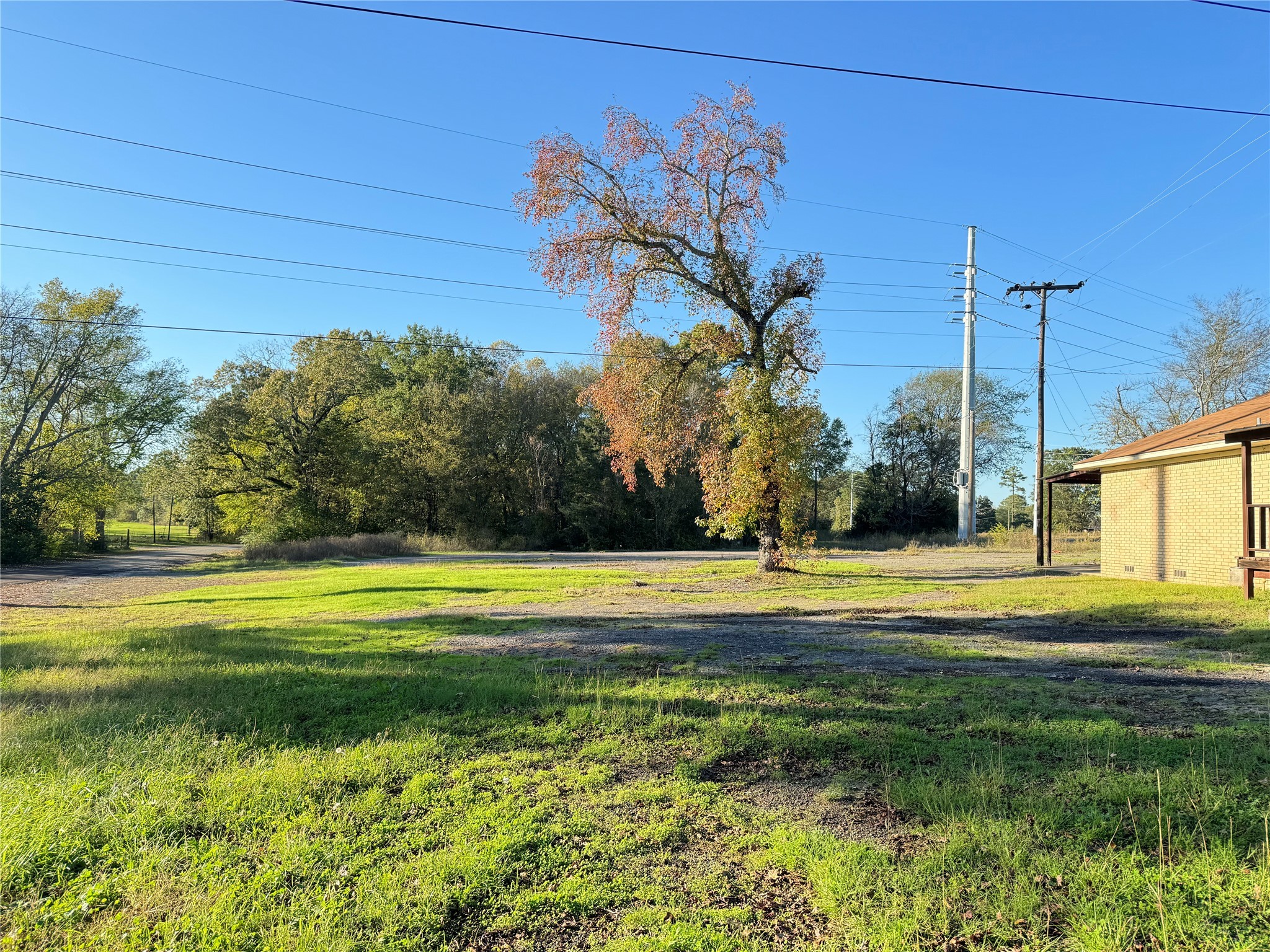 195 County Road 2100 Highway 11