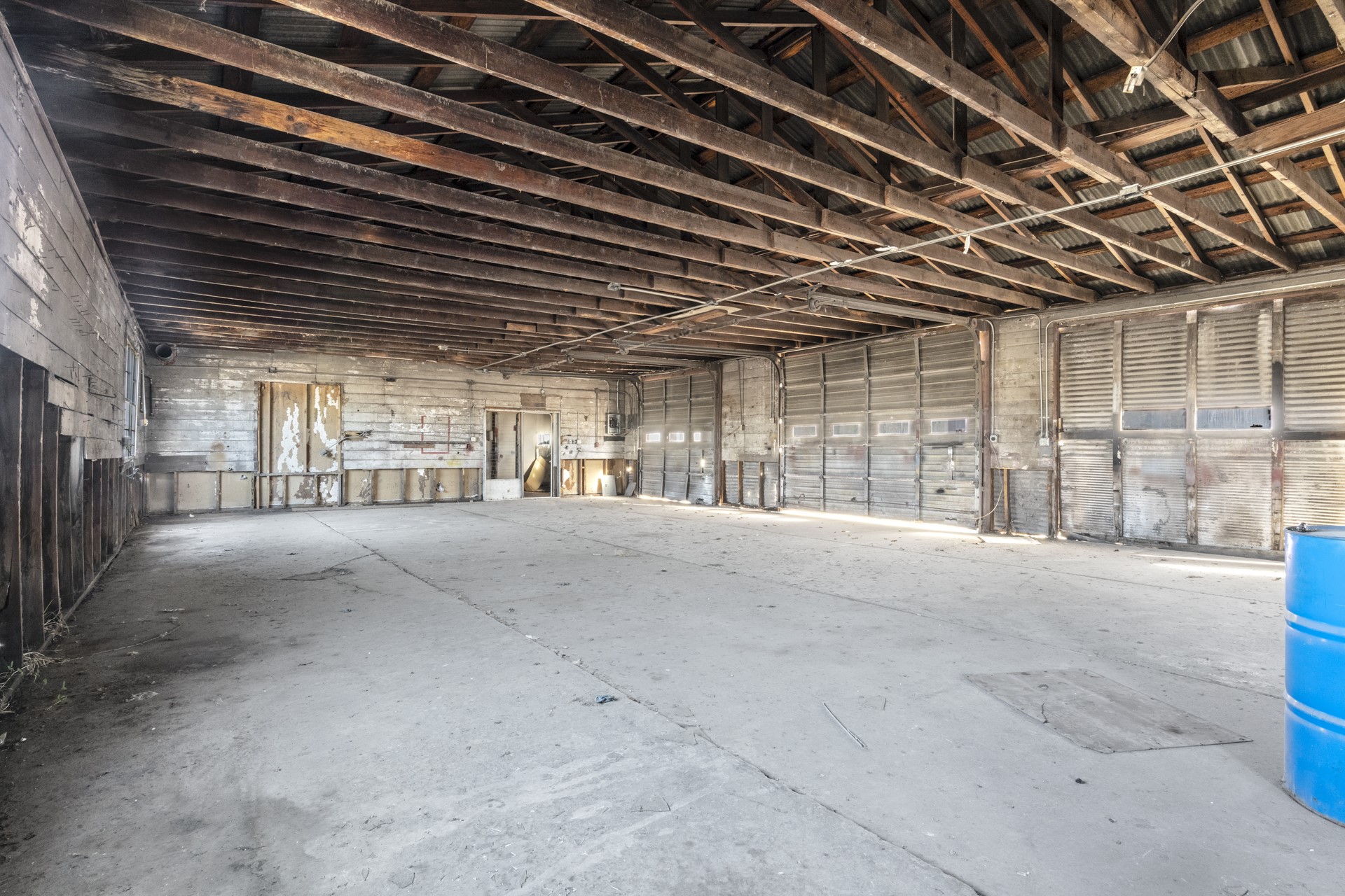927 Main