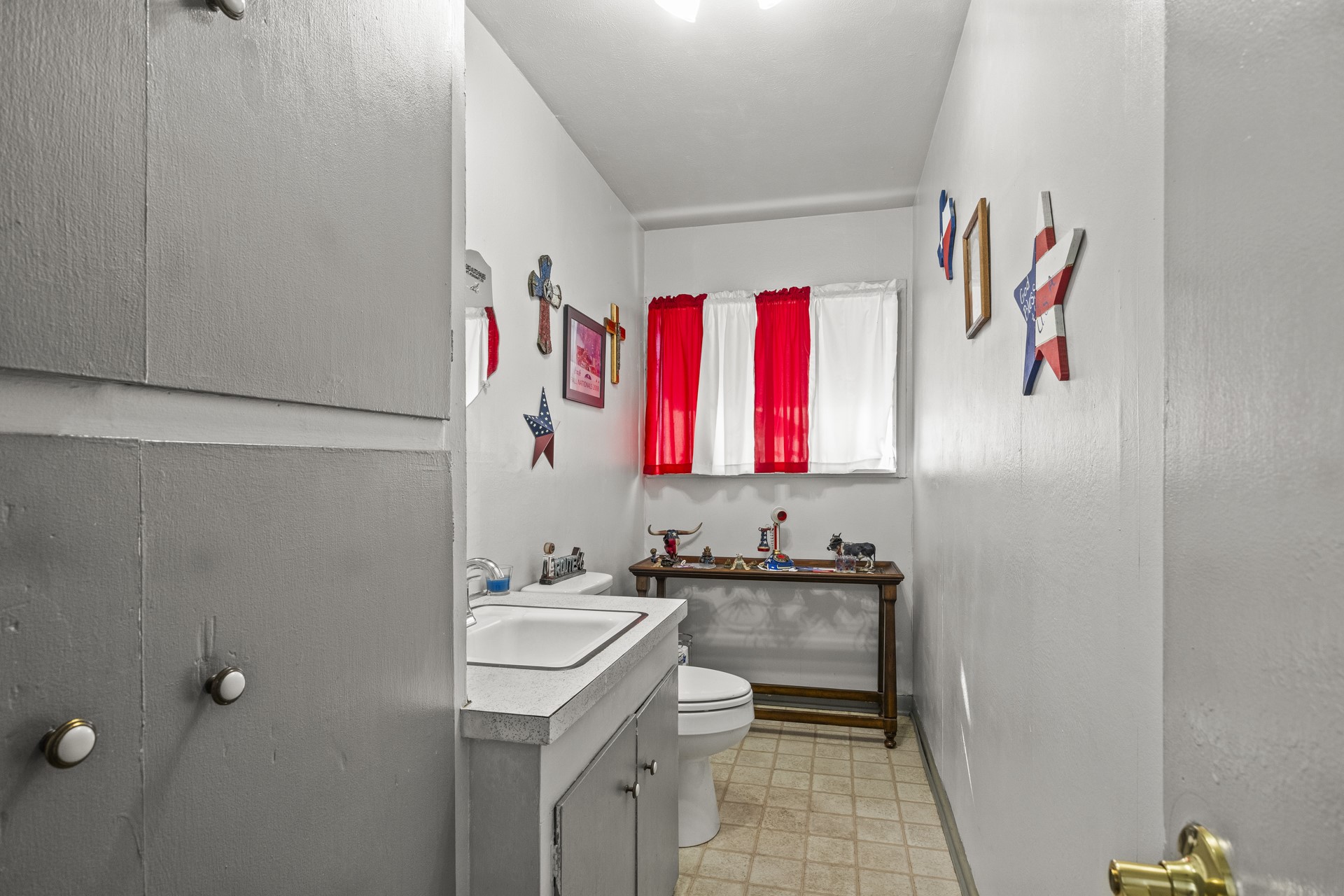 1706 W Ferguson Road