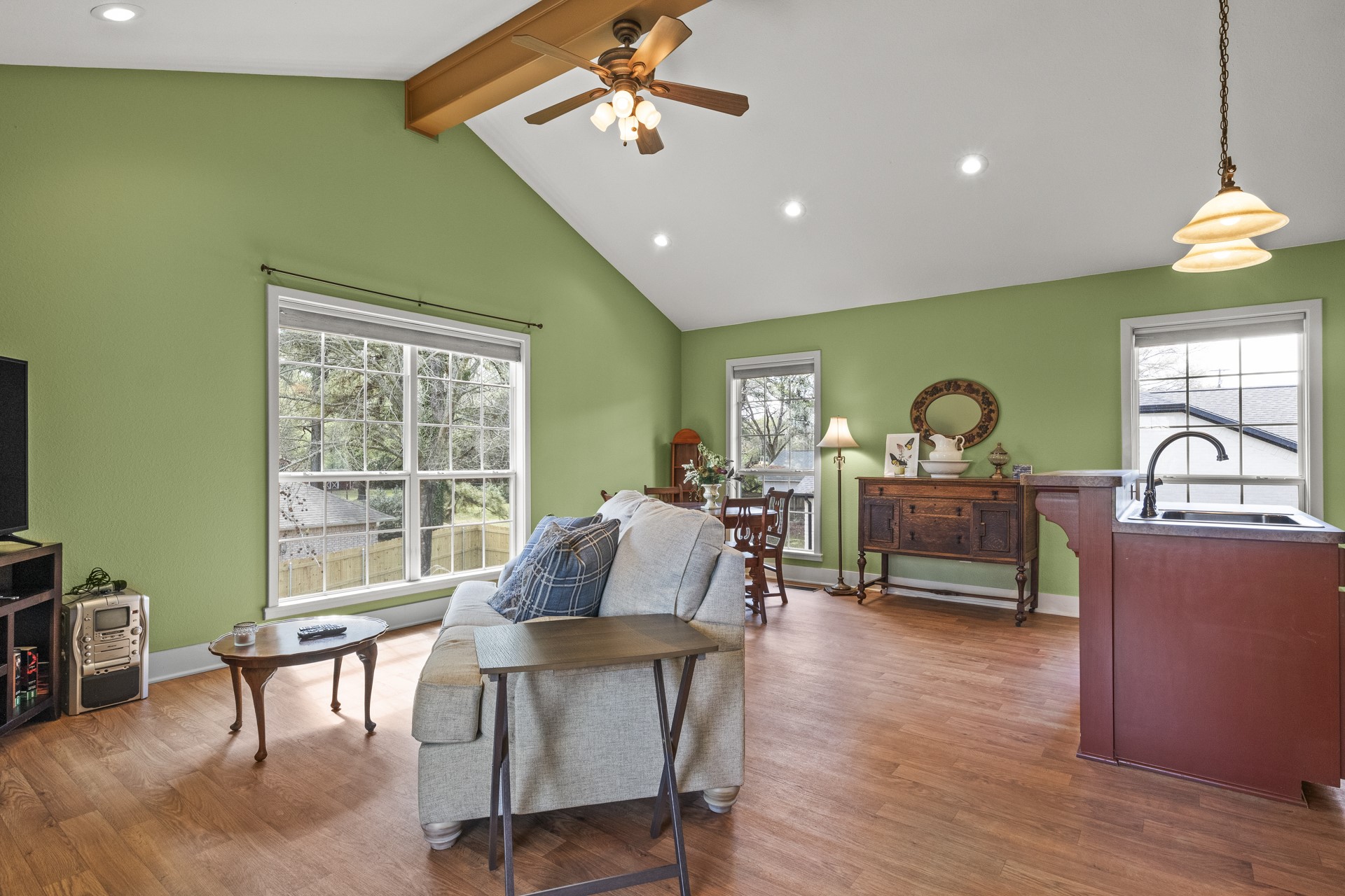 822 Alexander Road