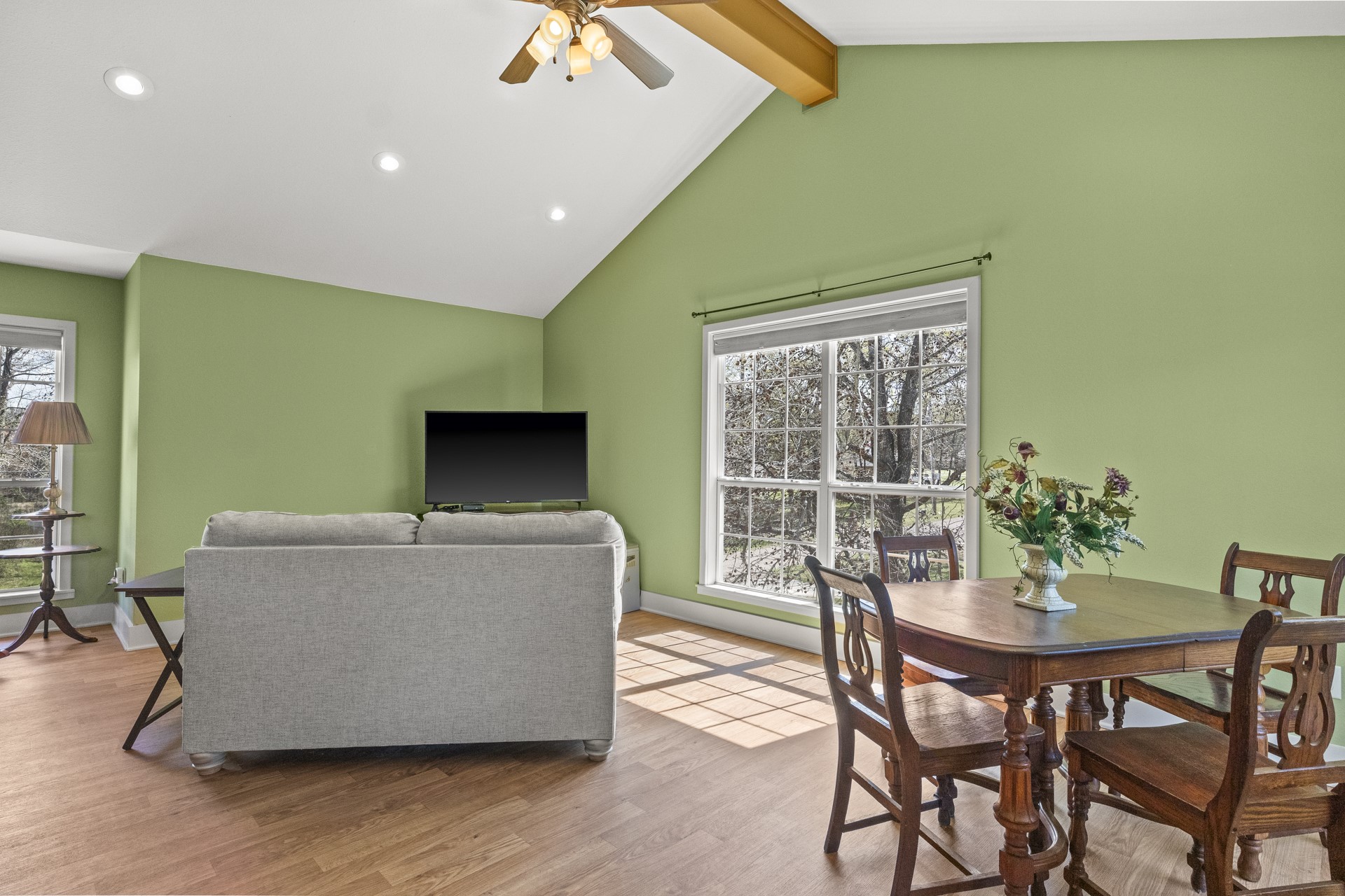 822 Alexander Road