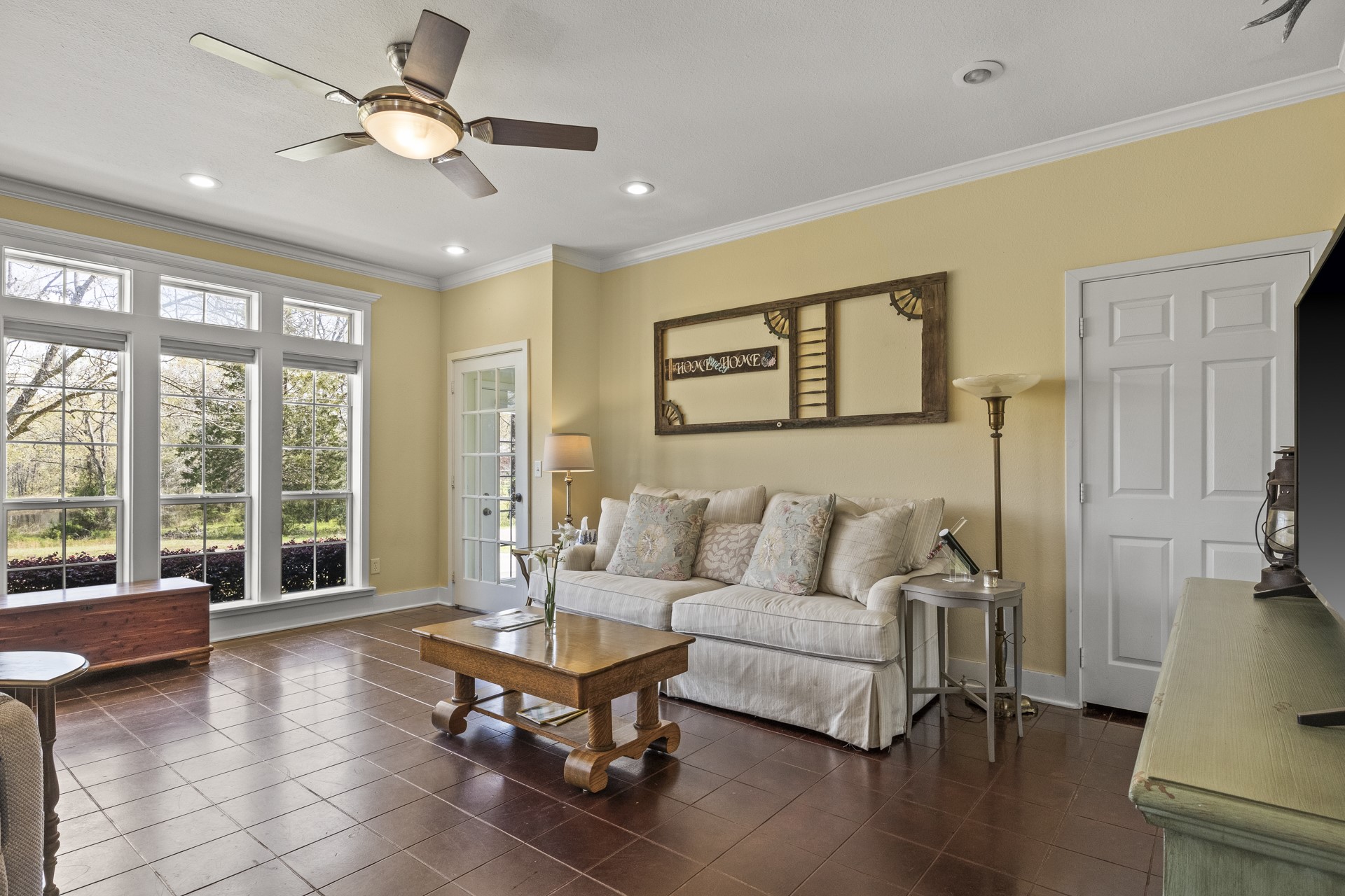 822 Alexander Road