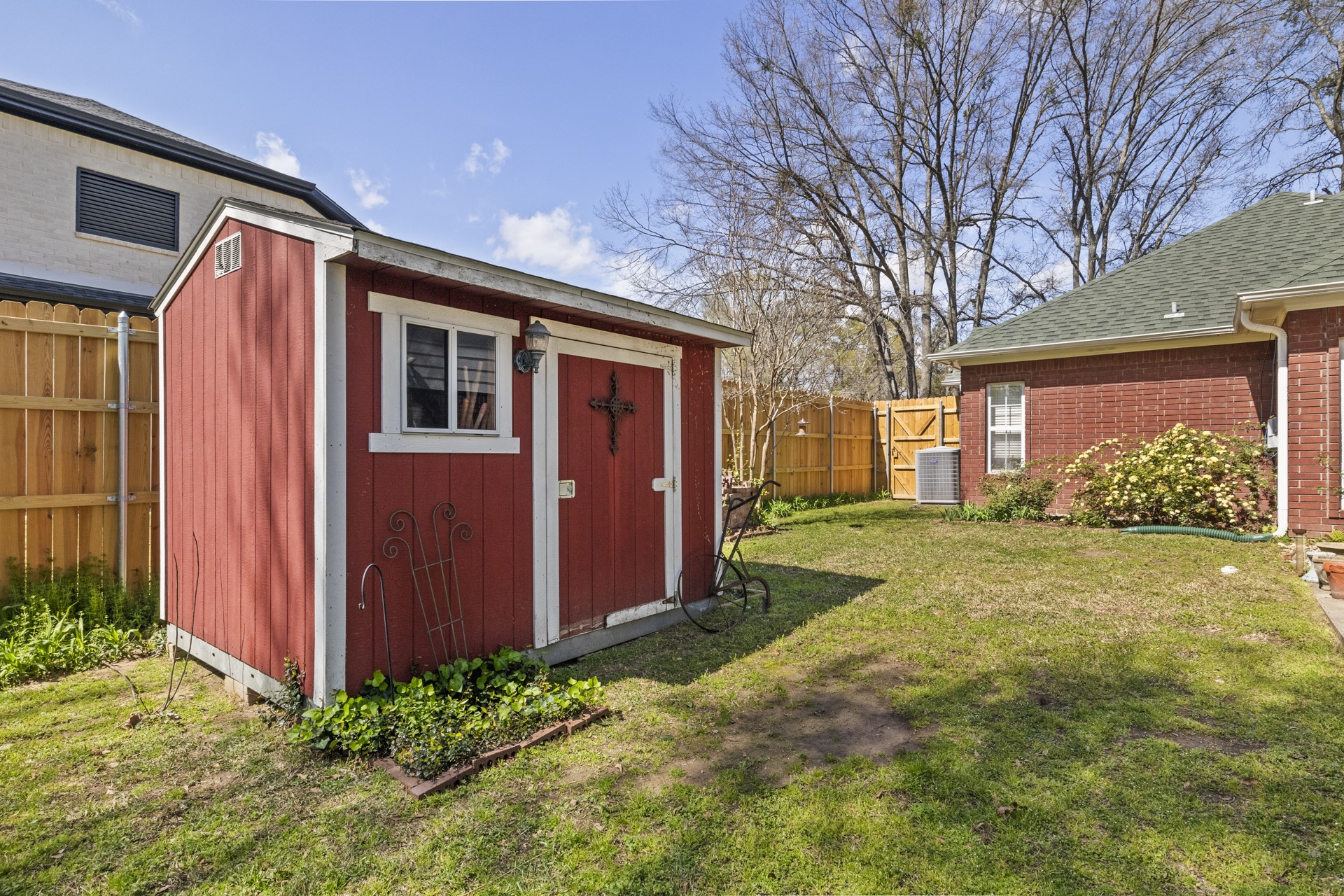 822 Alexander Road