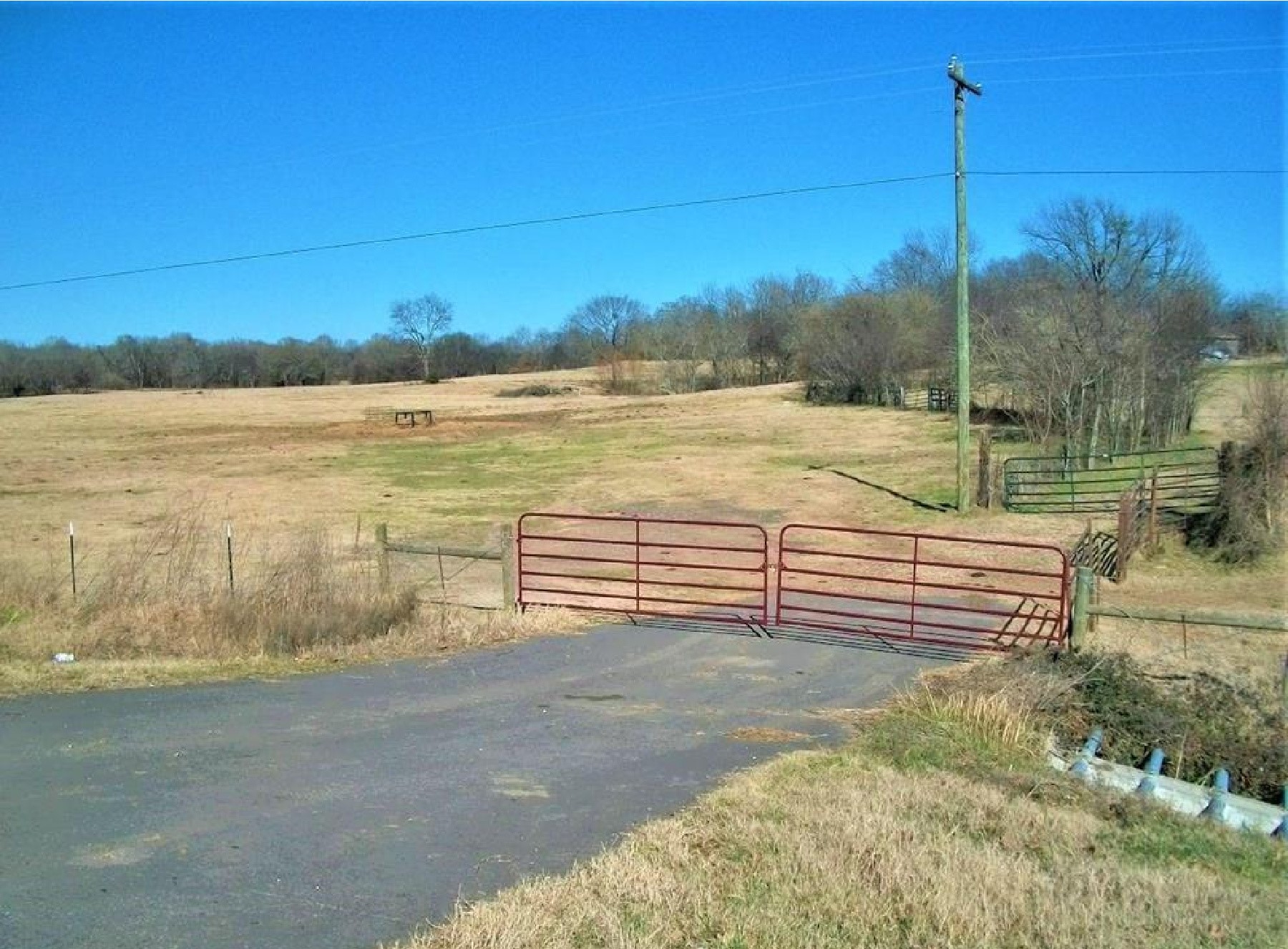 10800 N Highway 271