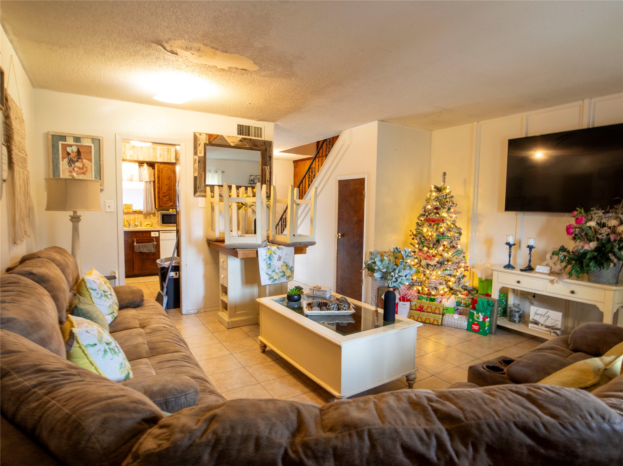 311 W 5th