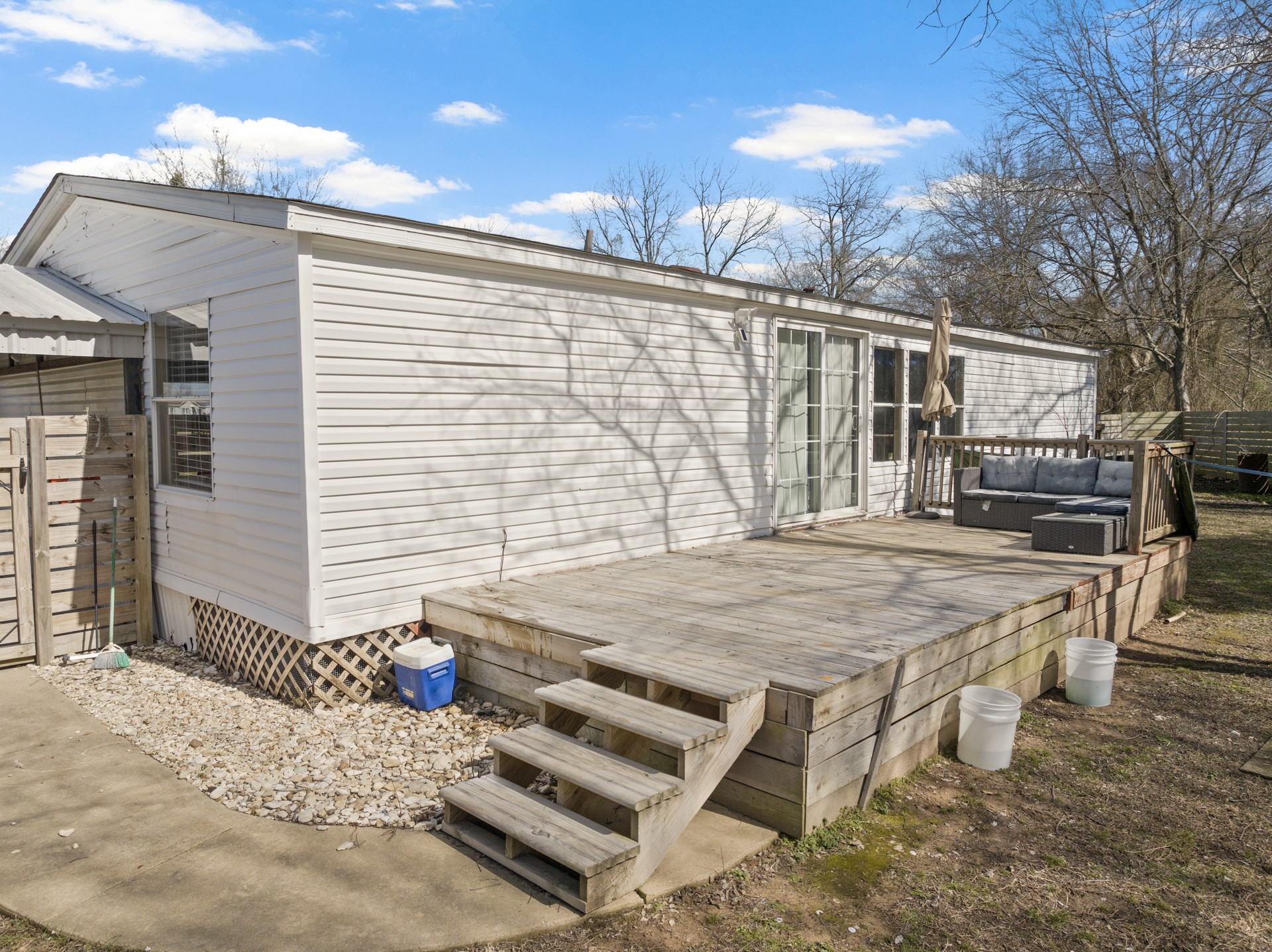 112 Meadow Lane
