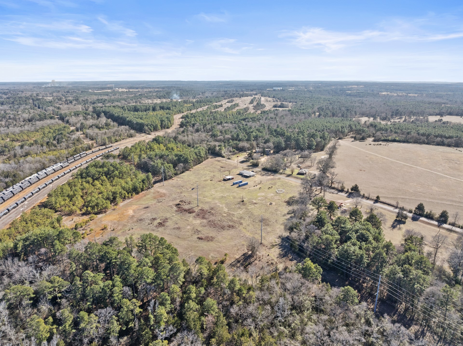 1135 COUNTY ROAD 2112