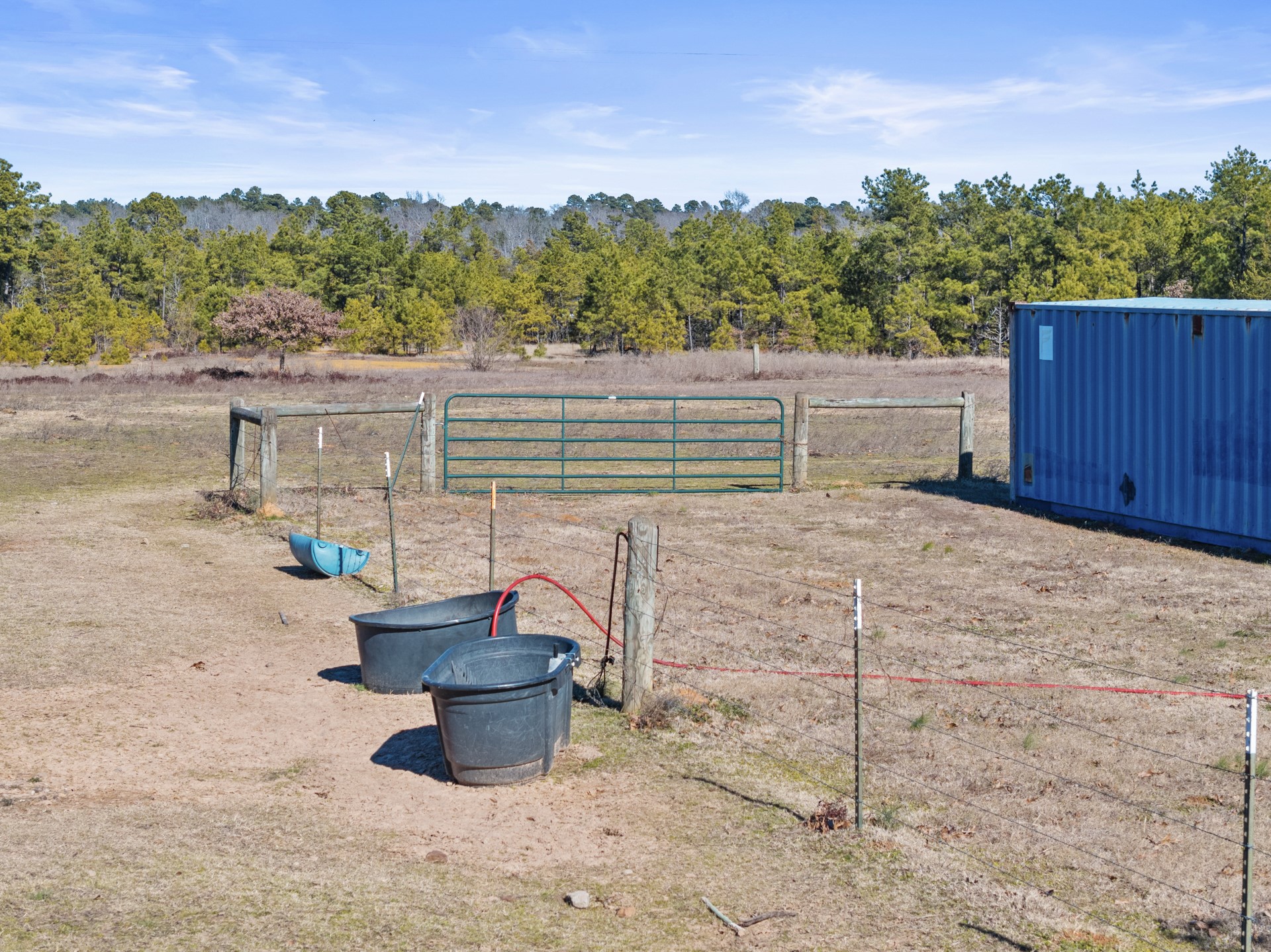 1135 COUNTY ROAD 2112