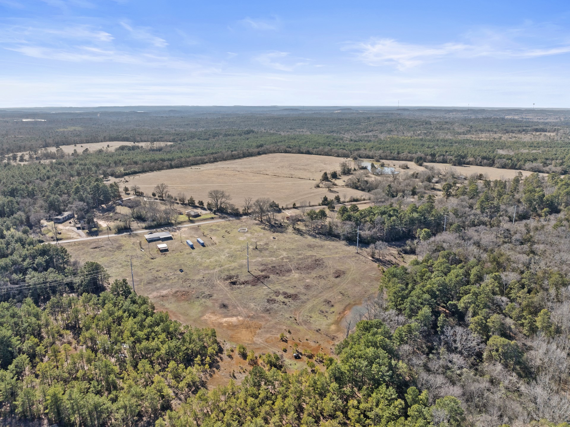 1135 COUNTY ROAD 2112