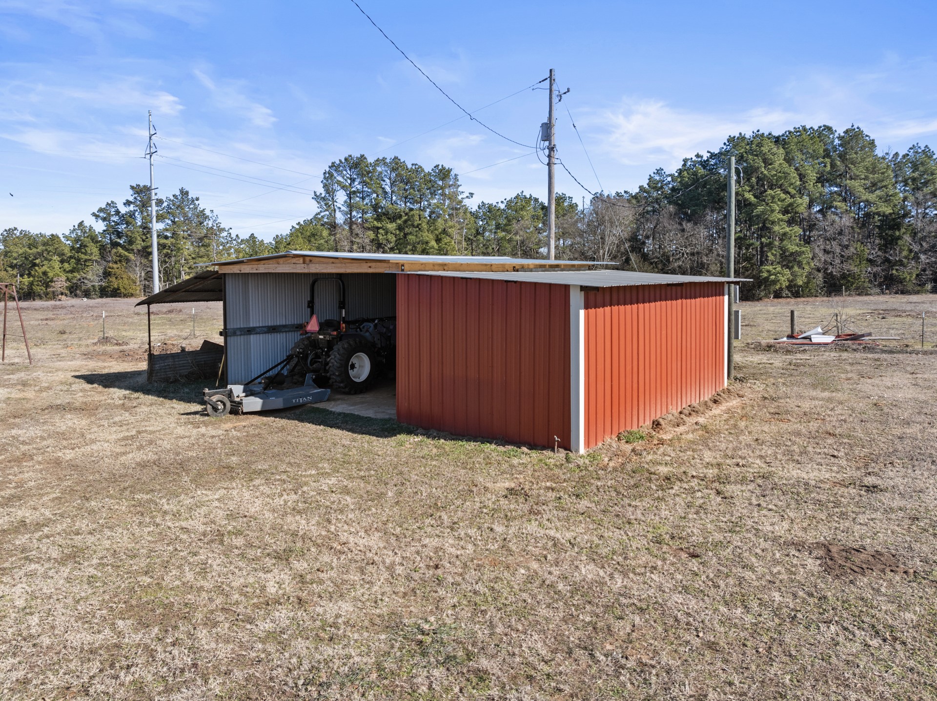 1135 COUNTY ROAD 2112
