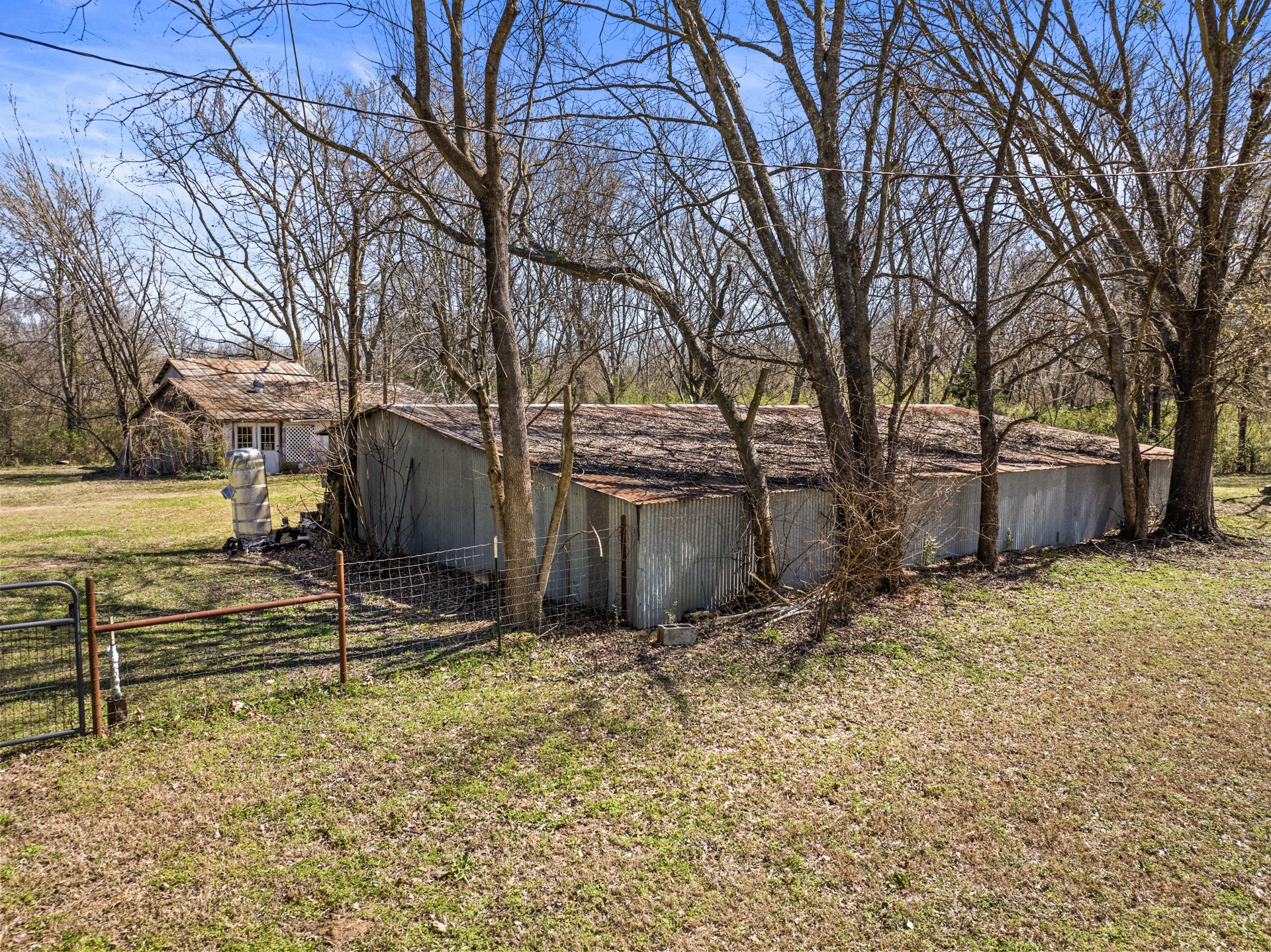 431 County Road 2715