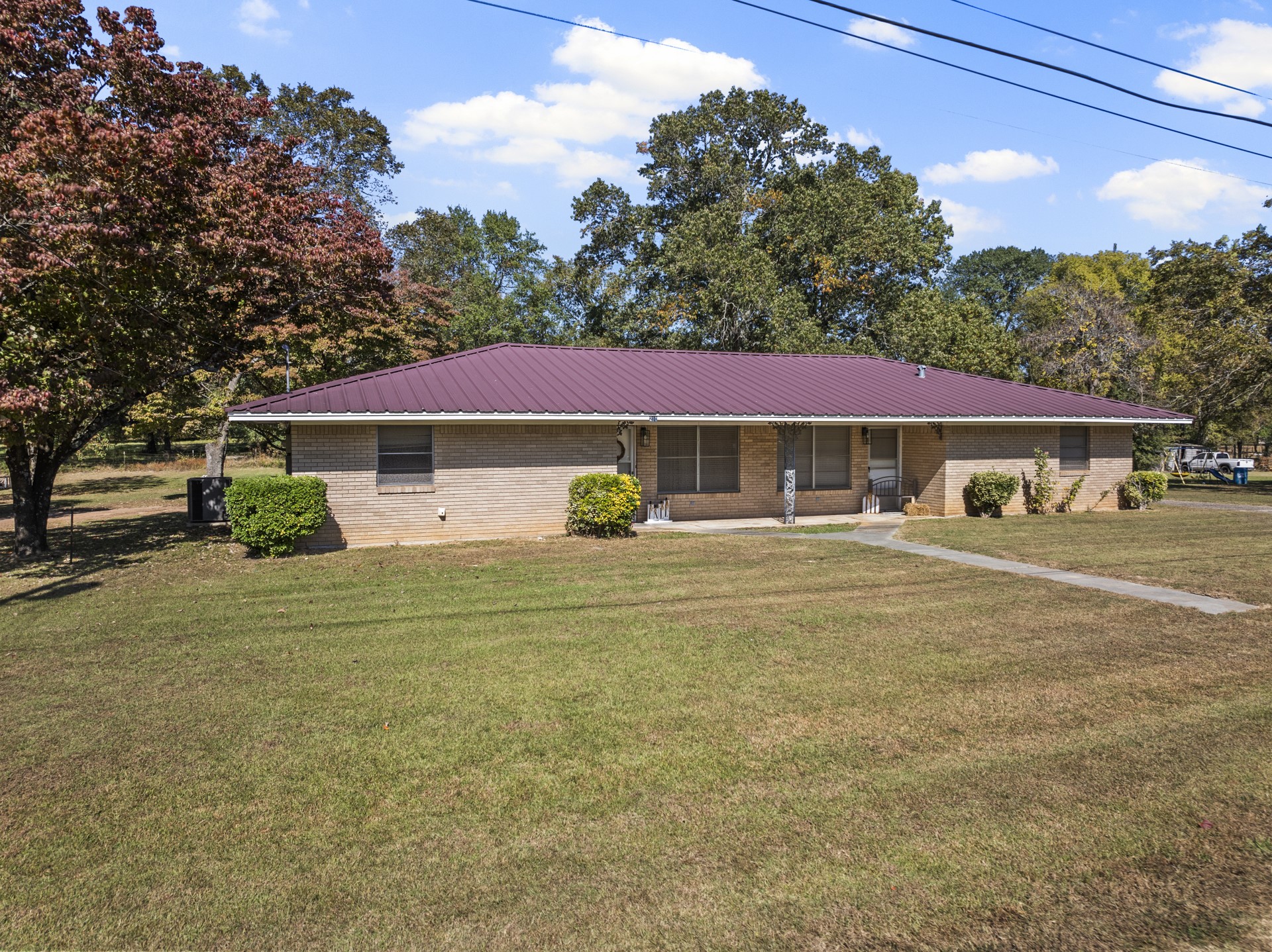 210 MCCUIN