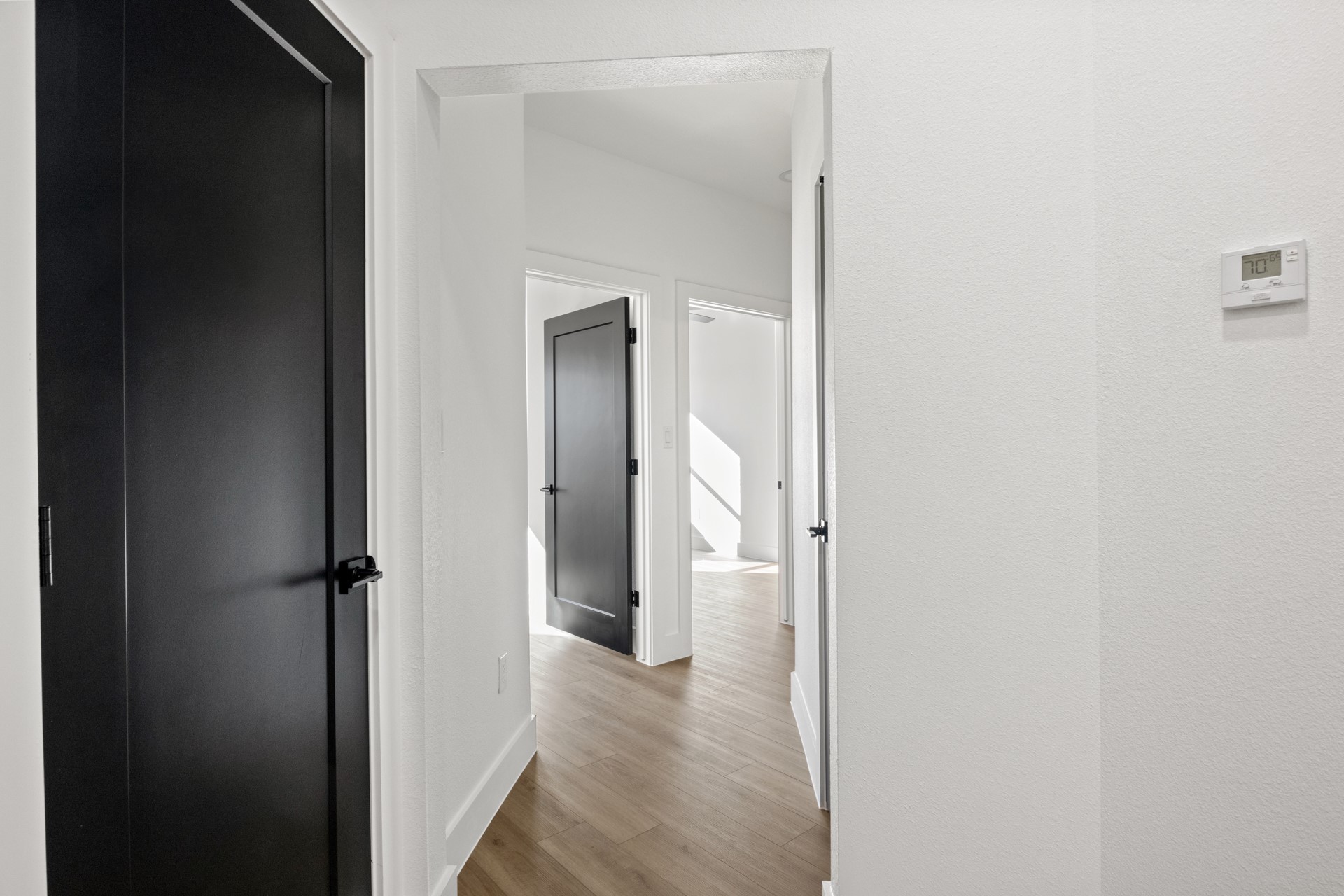196 W 17 th Street