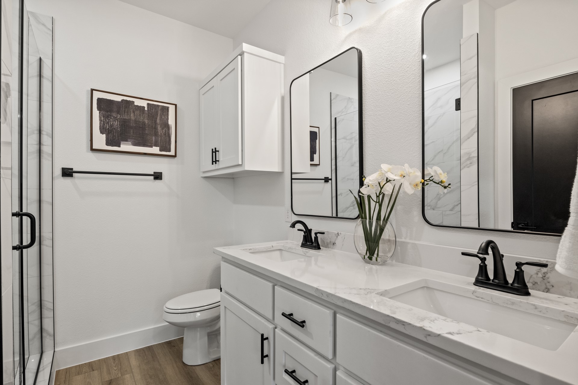 196 W 17 th Street