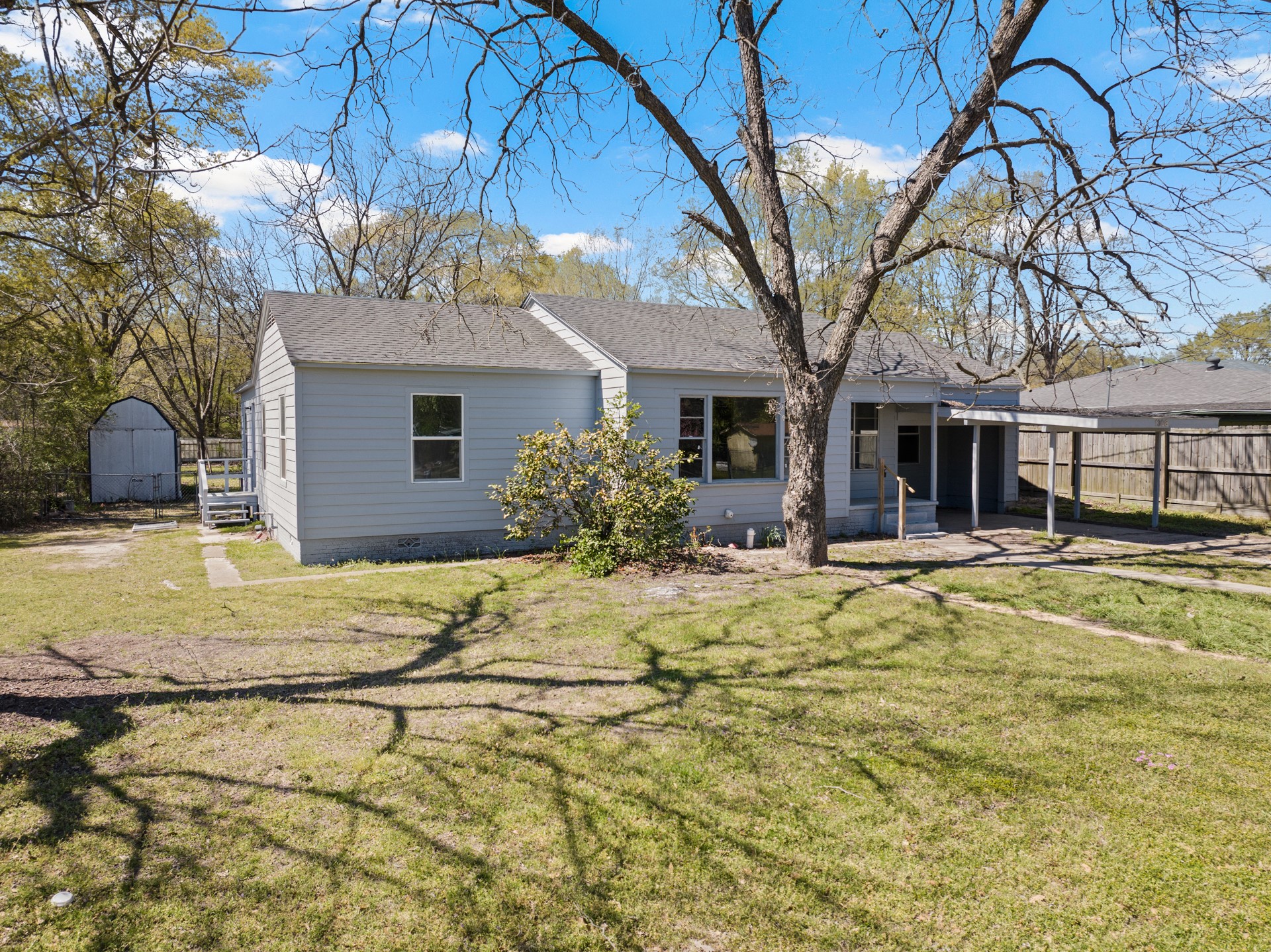 1308 Stephens Avenue