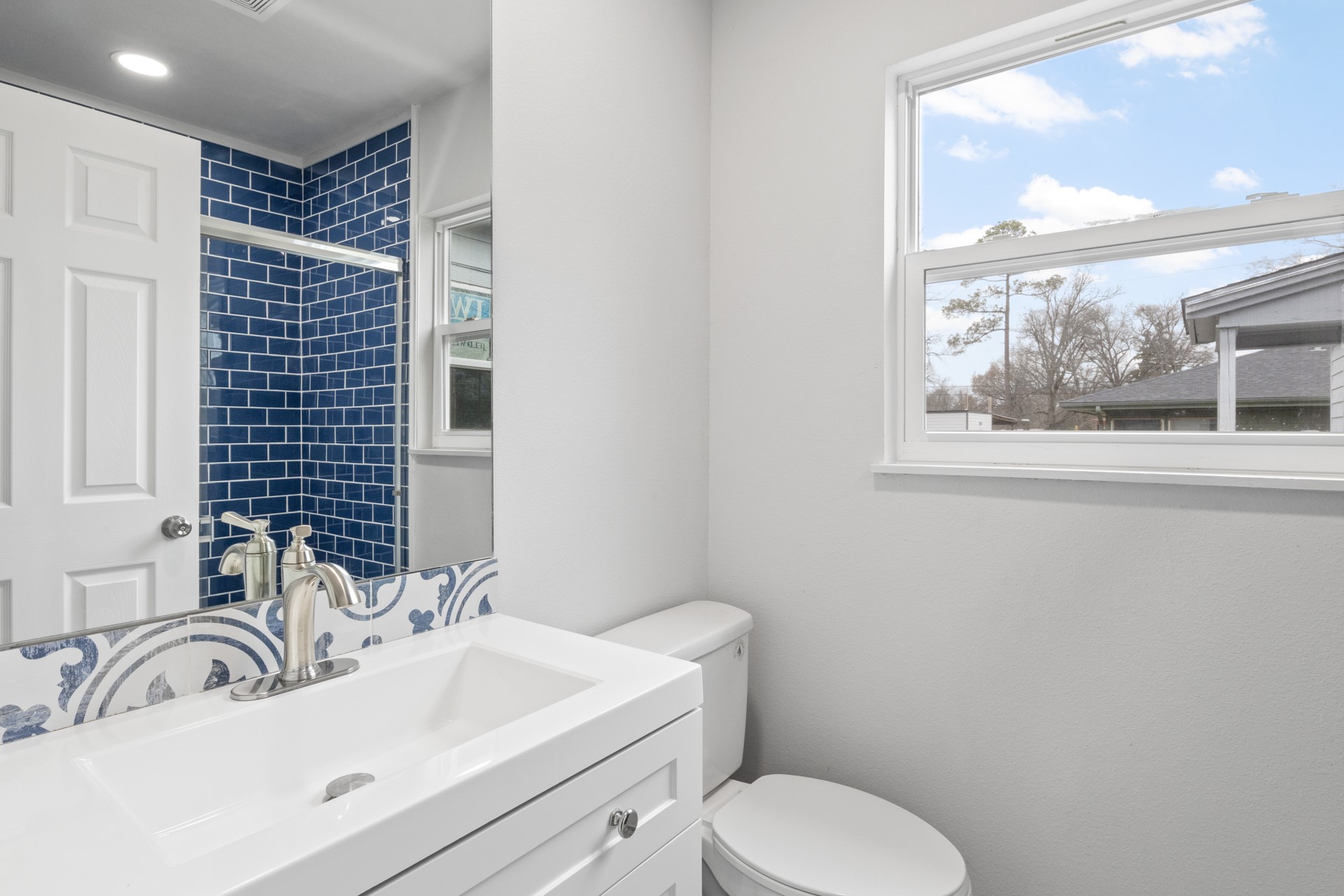 1308 Stephens Avenue