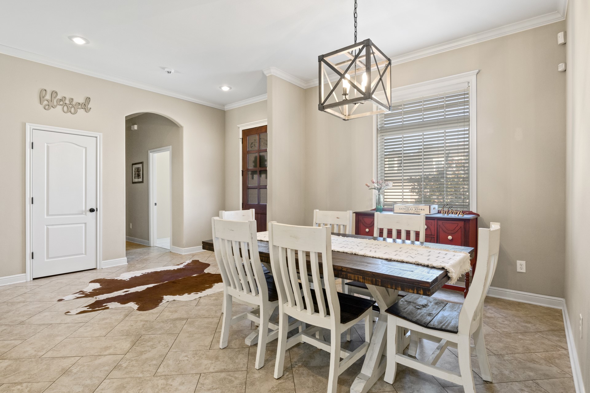 612 Austin Acres