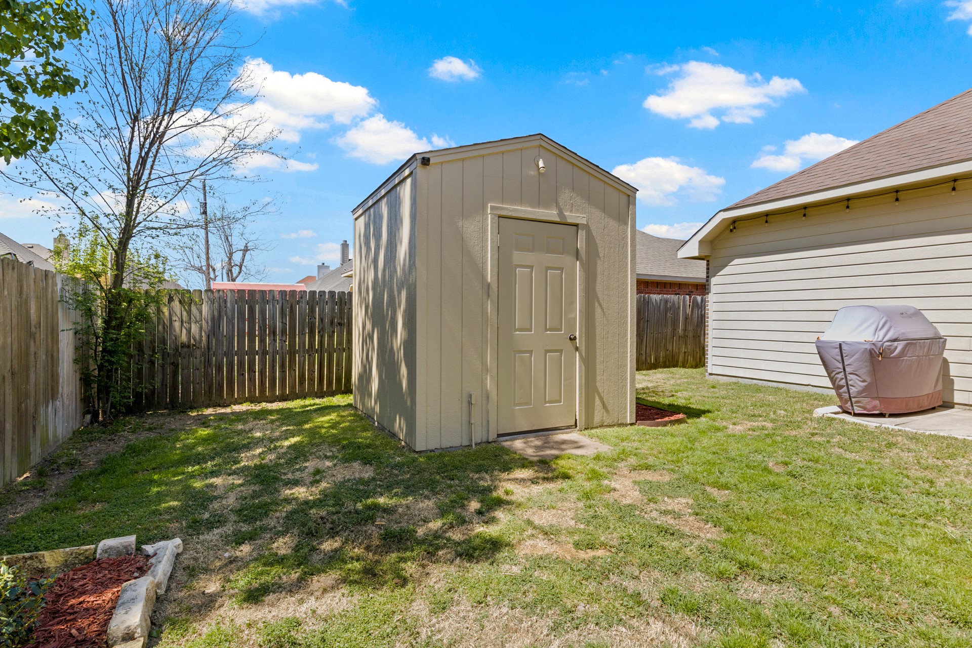 612 Austin Acres