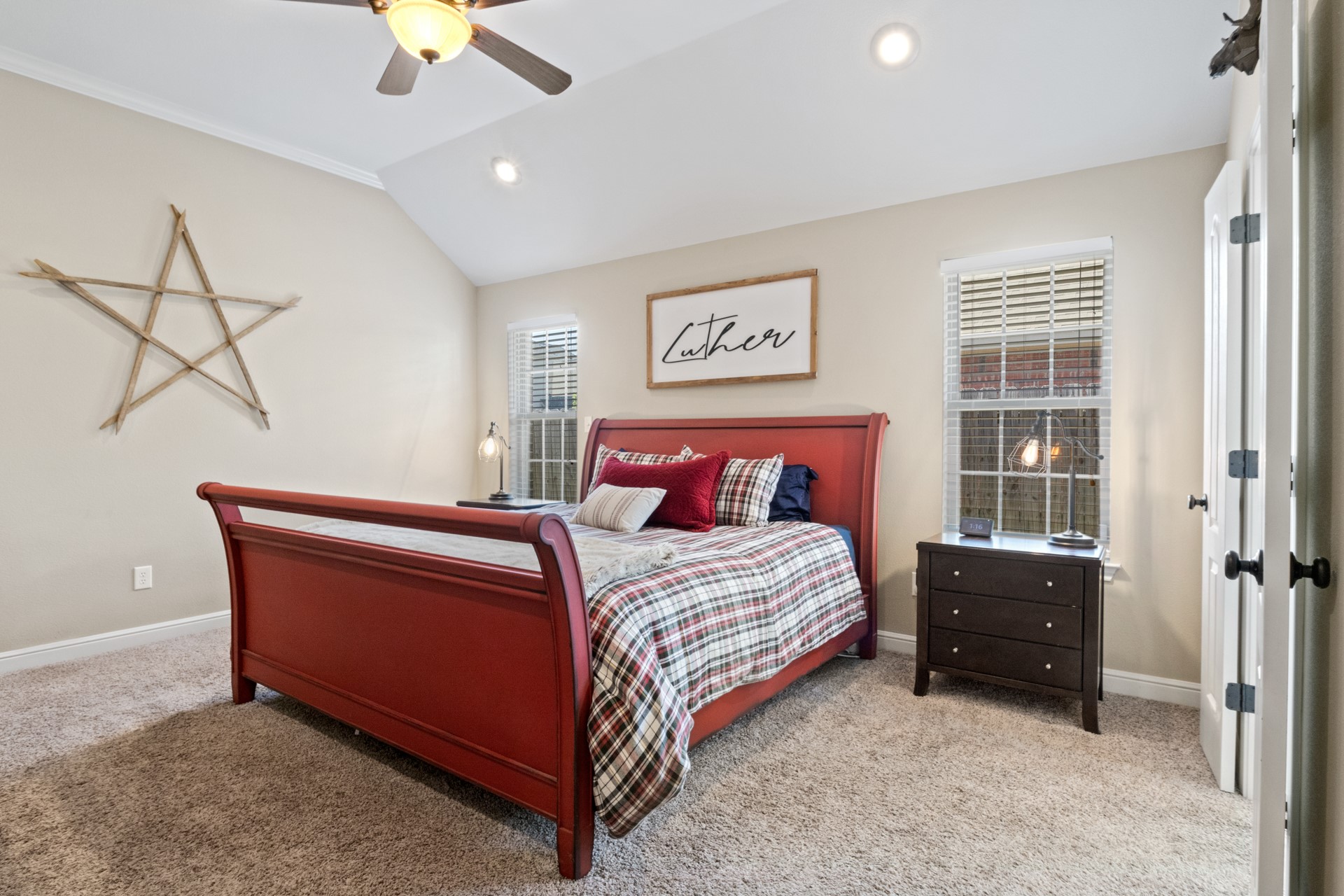 612 Austin Acres