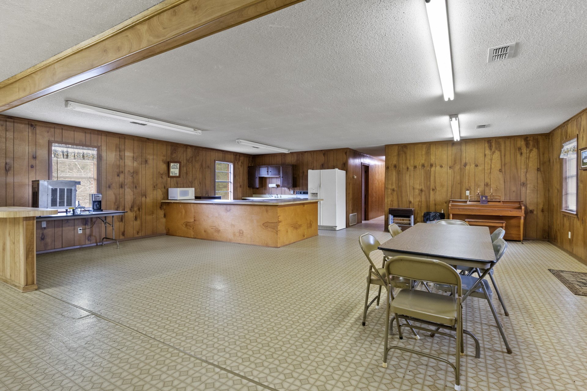 27967 Texas Highway 77 W