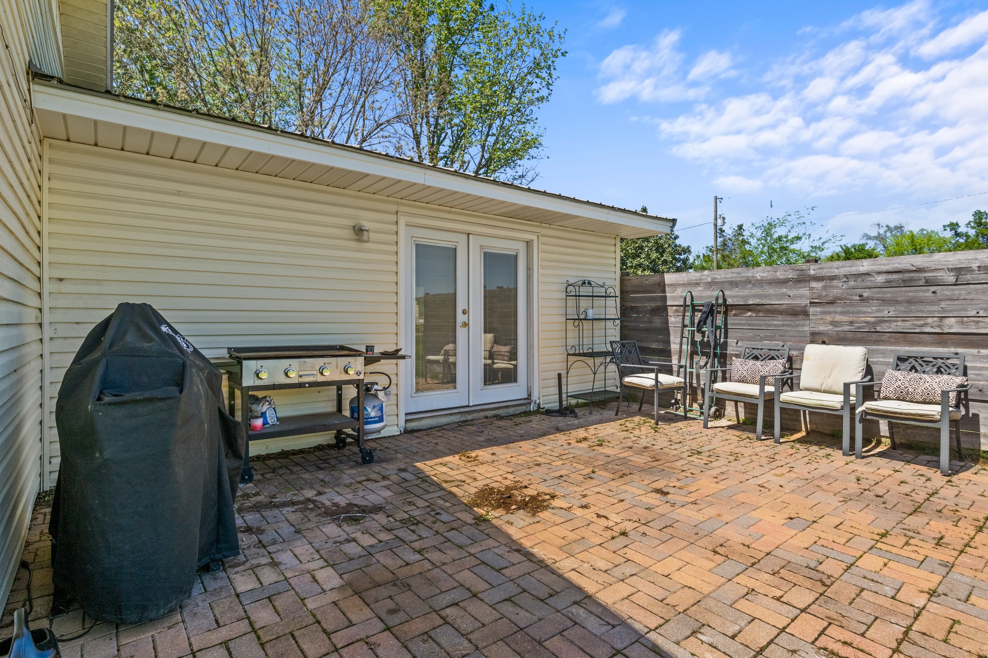 688 County Road 4810