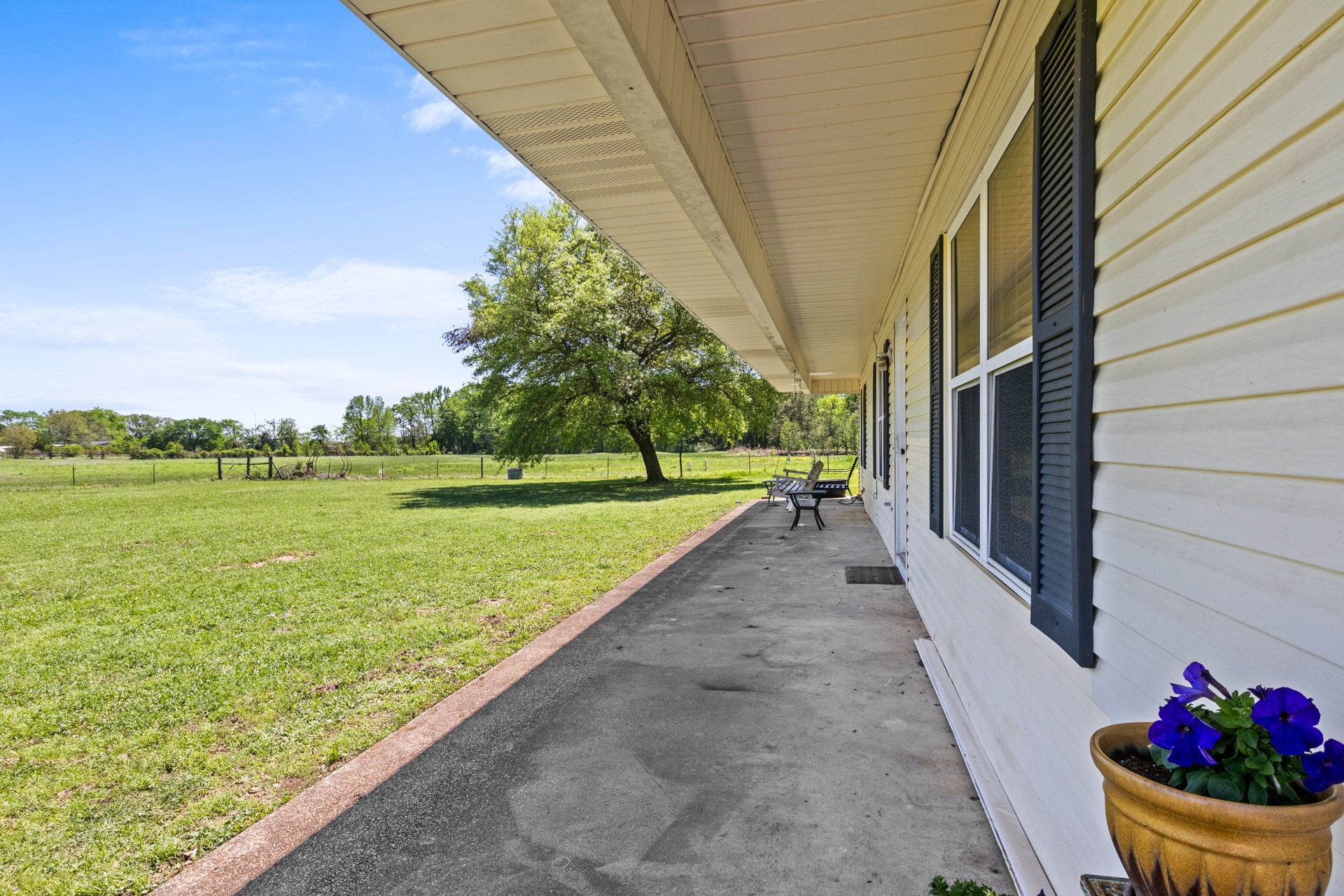 688 County Road 4810