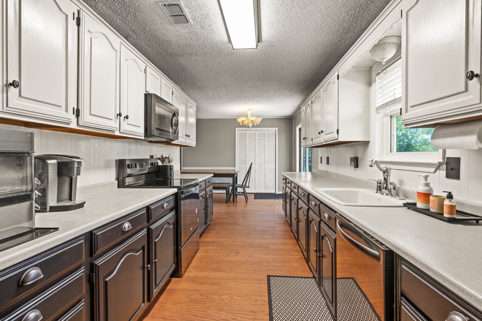 688 County Road 4810