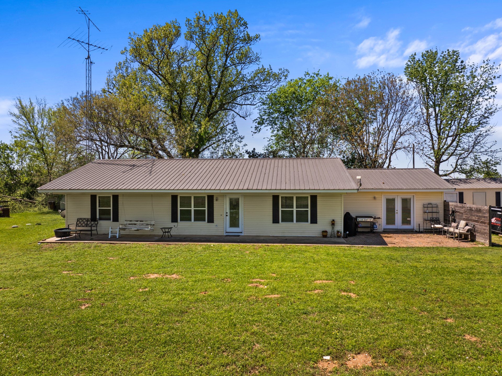 688 County Road 4810