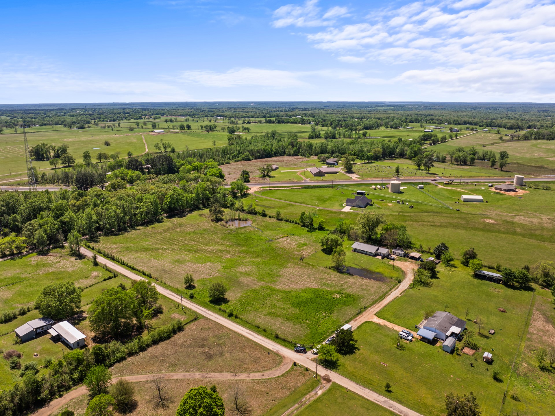 688 County Road 4810