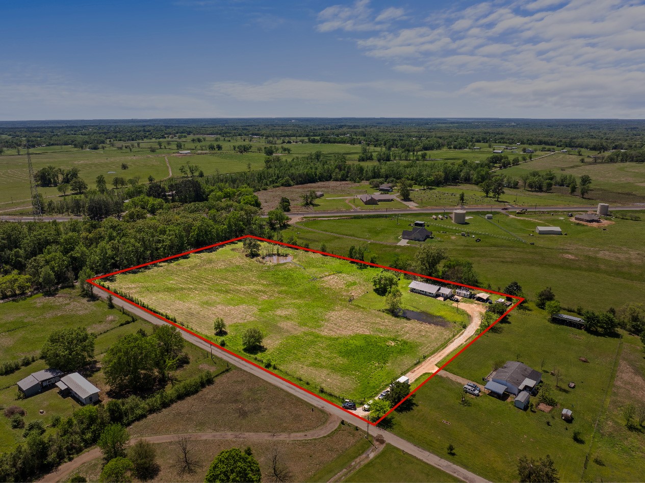 688 County Road 4810